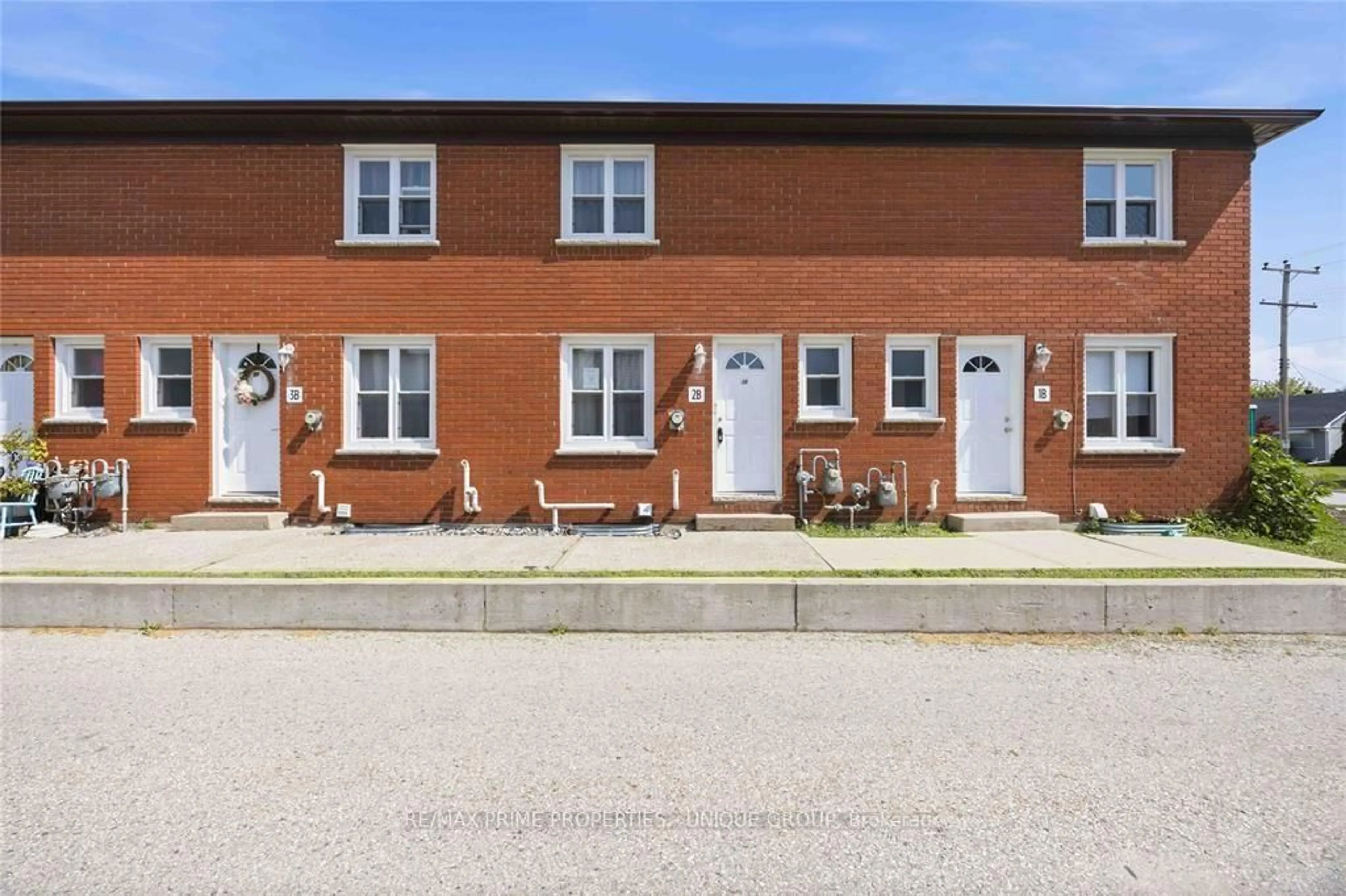 Home with brick exterior material, street for 205 Fane St #2B, St. Clair Ontario N0N 1G0