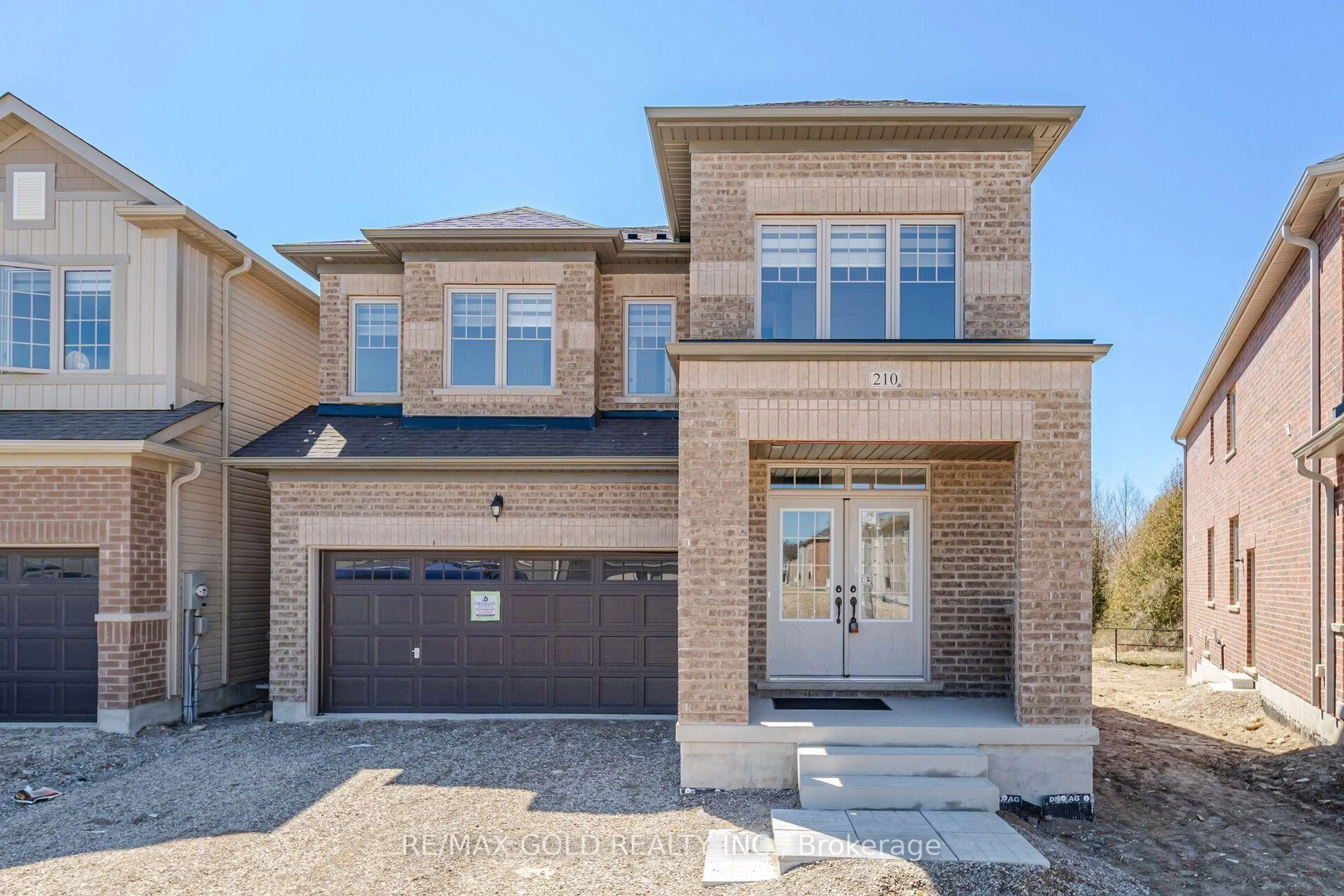 Home with brick exterior material, street for 210 Chippewa Ave, Shelburne Ontario L6S 0E9