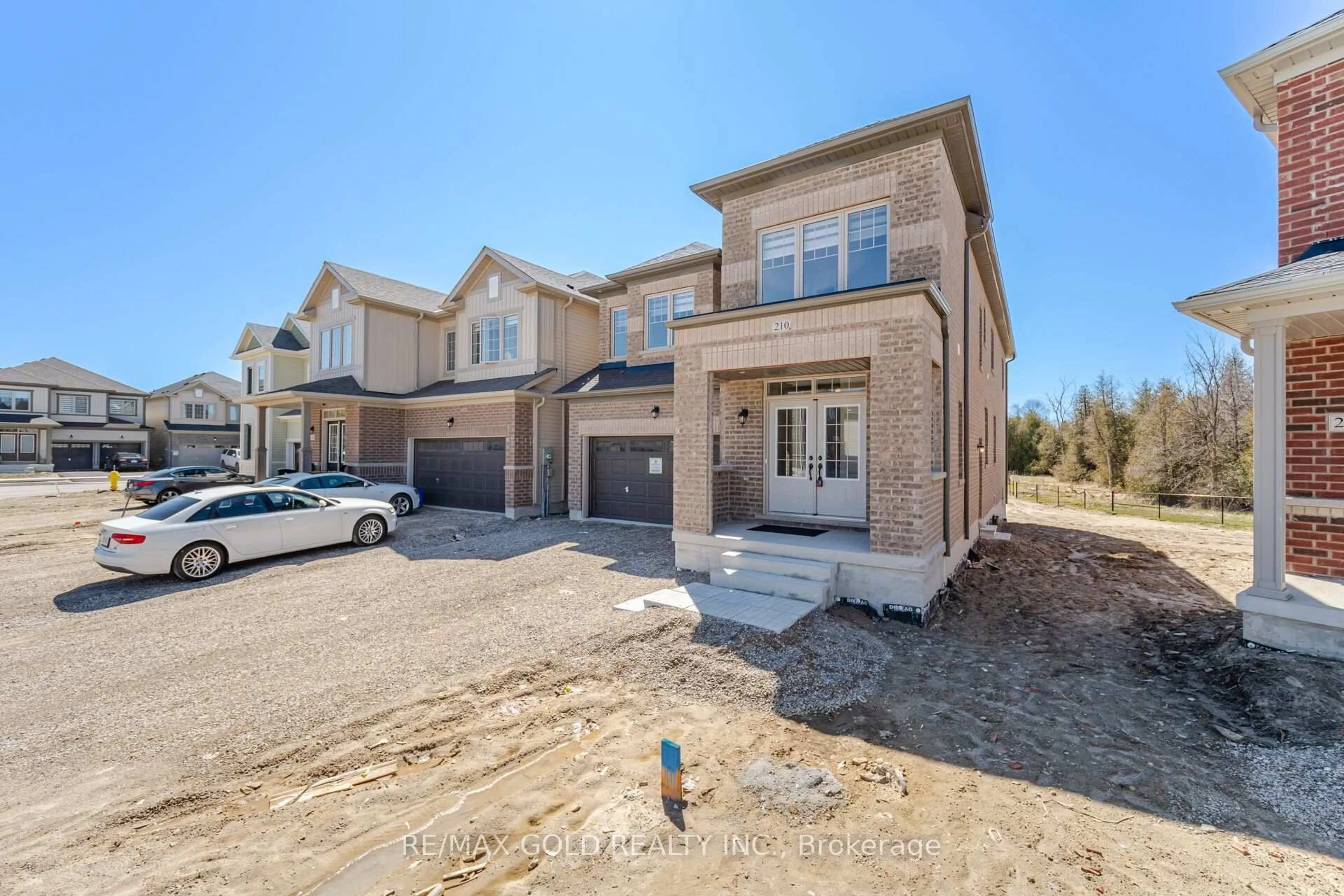 Home with brick exterior material, street for 210 Chippewa Ave, Shelburne Ontario L6S 0E9