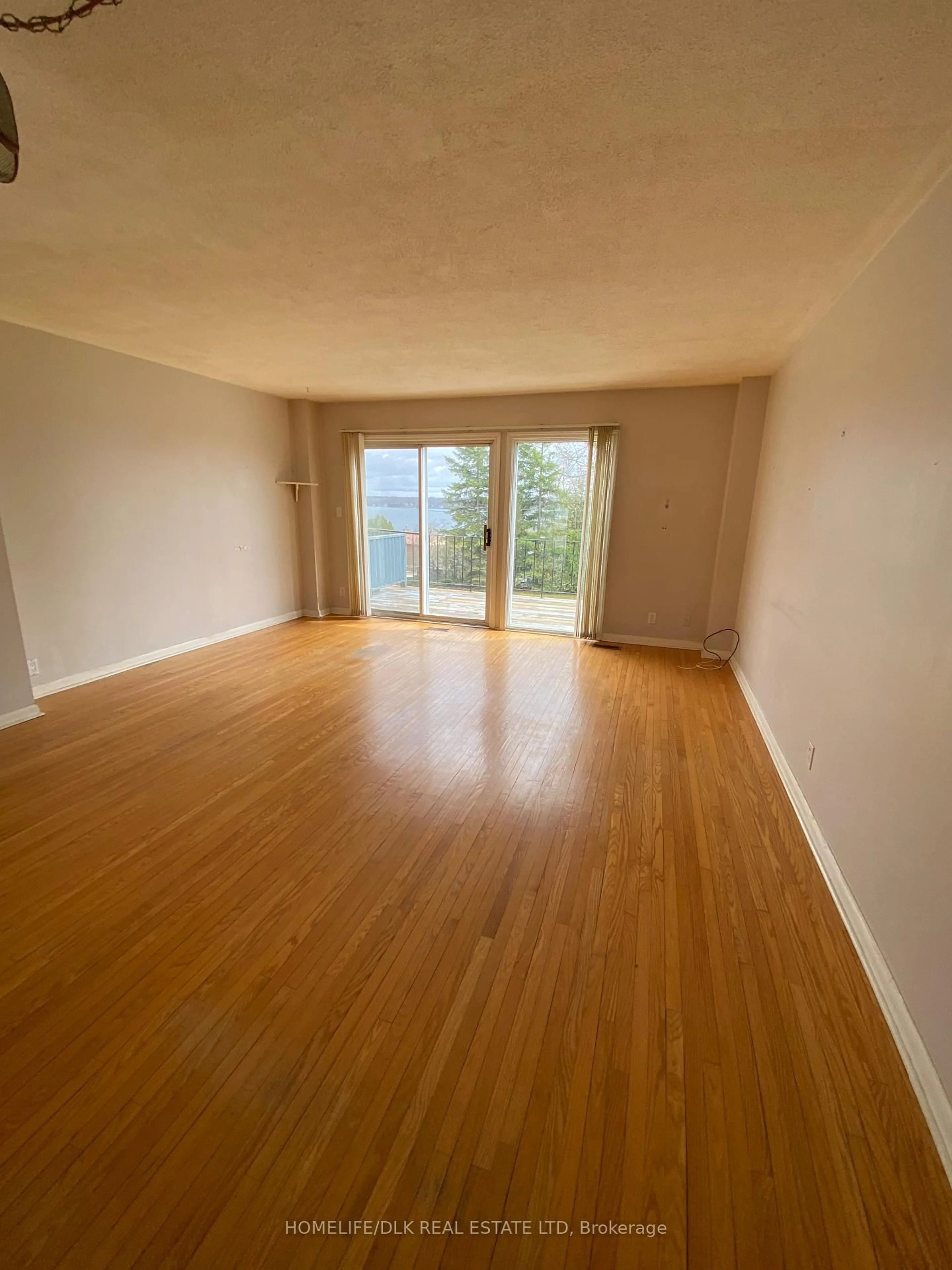 A pic of a room for 808 Riverview Lane #6, Elizabethtown-Kitley Ontario K6V 7G5