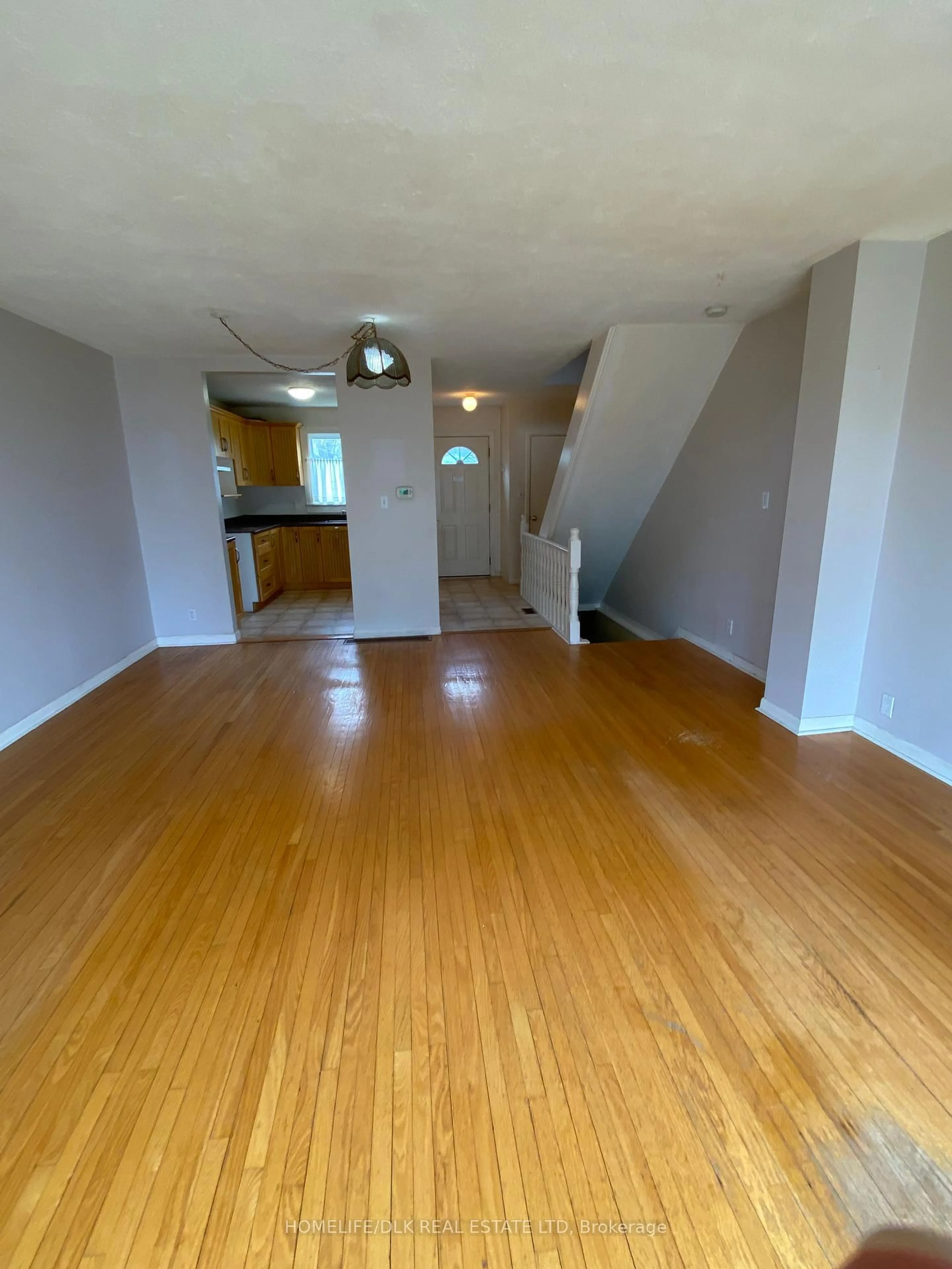 A pic of a room for 808 Riverview Lane #6, Elizabethtown-Kitley Ontario K6V 7G5