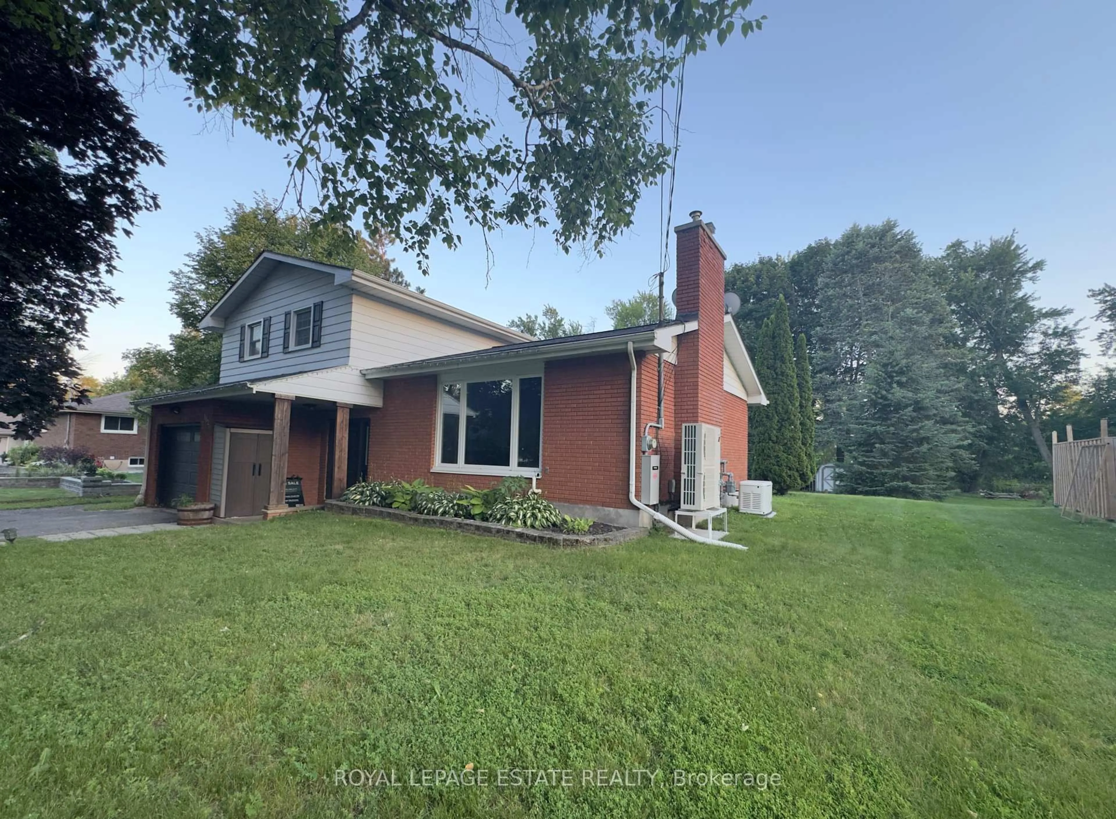 A pic from outside/outdoor area/front of a property/back of a property/a pic from drone, unknown for 102 GREENFIELD Park, Corbyville Ontario K0K 1V0