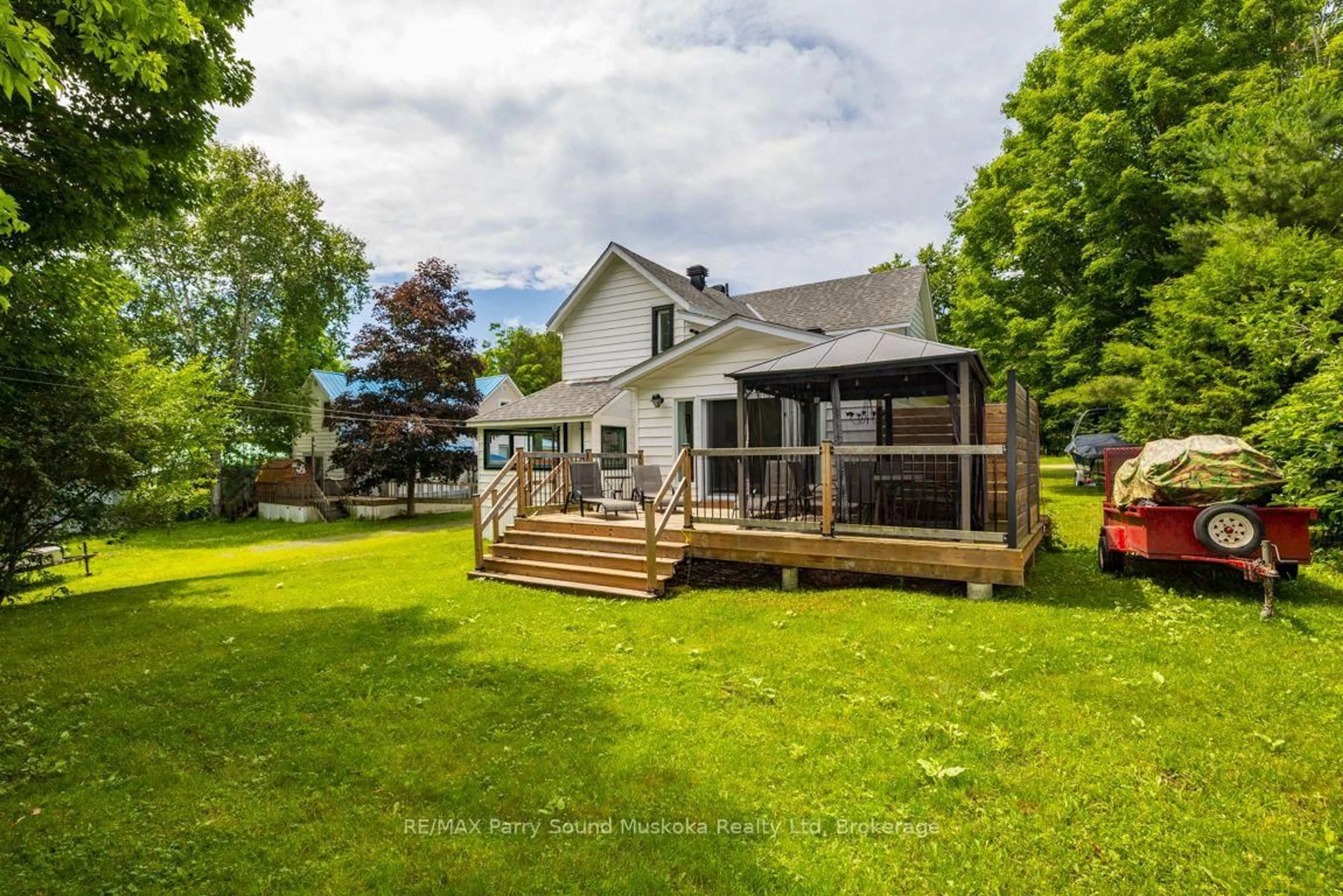 Patio, water/lake/river/ocean view for 6 Prospect St, Parry Sound Ontario P2A 2B6