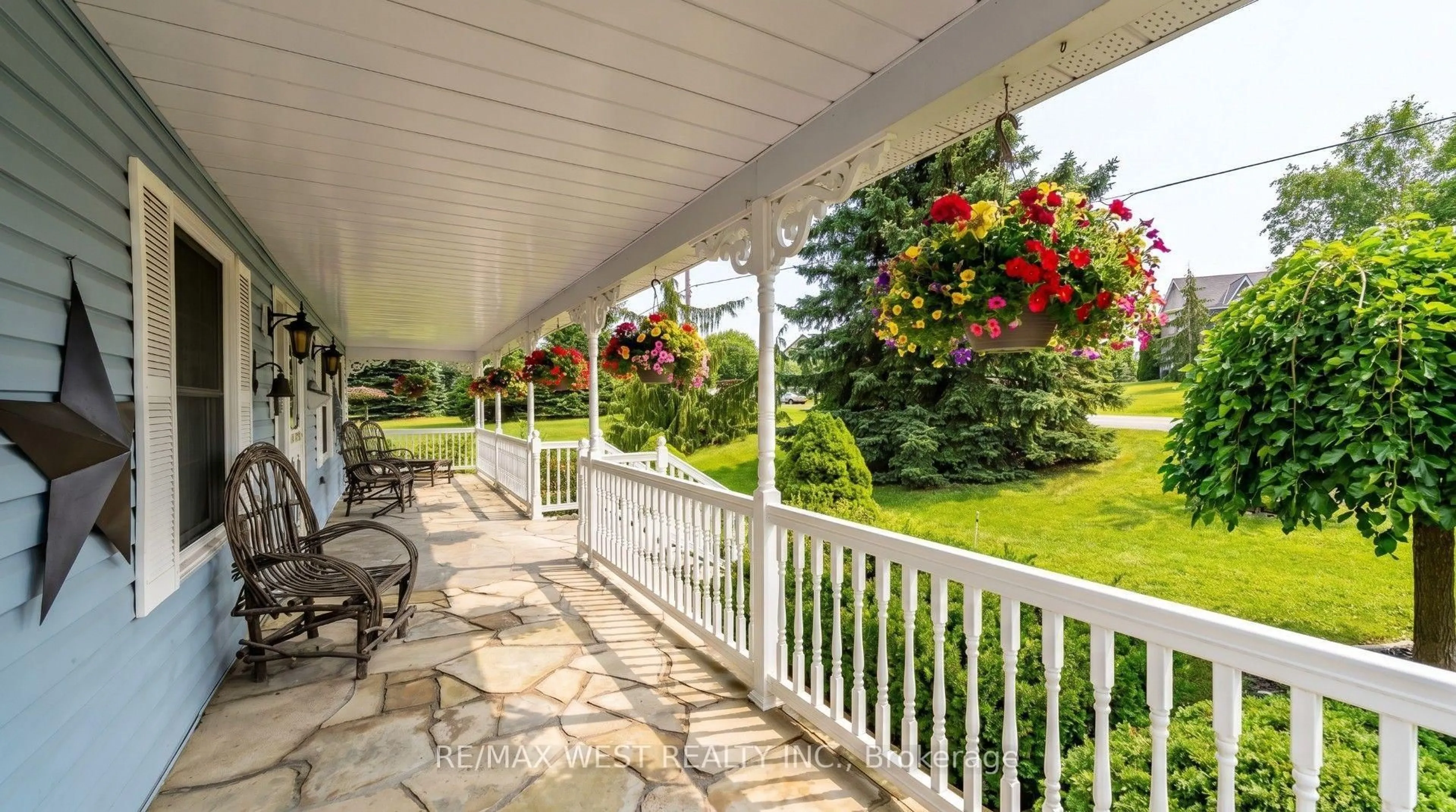 Patio, unknown for 17 Forest Hill Dr, Hamilton Township Ontario K9A 4J9
