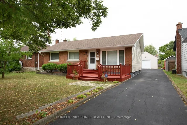 35 PARKDALE Dr, Thorold 2