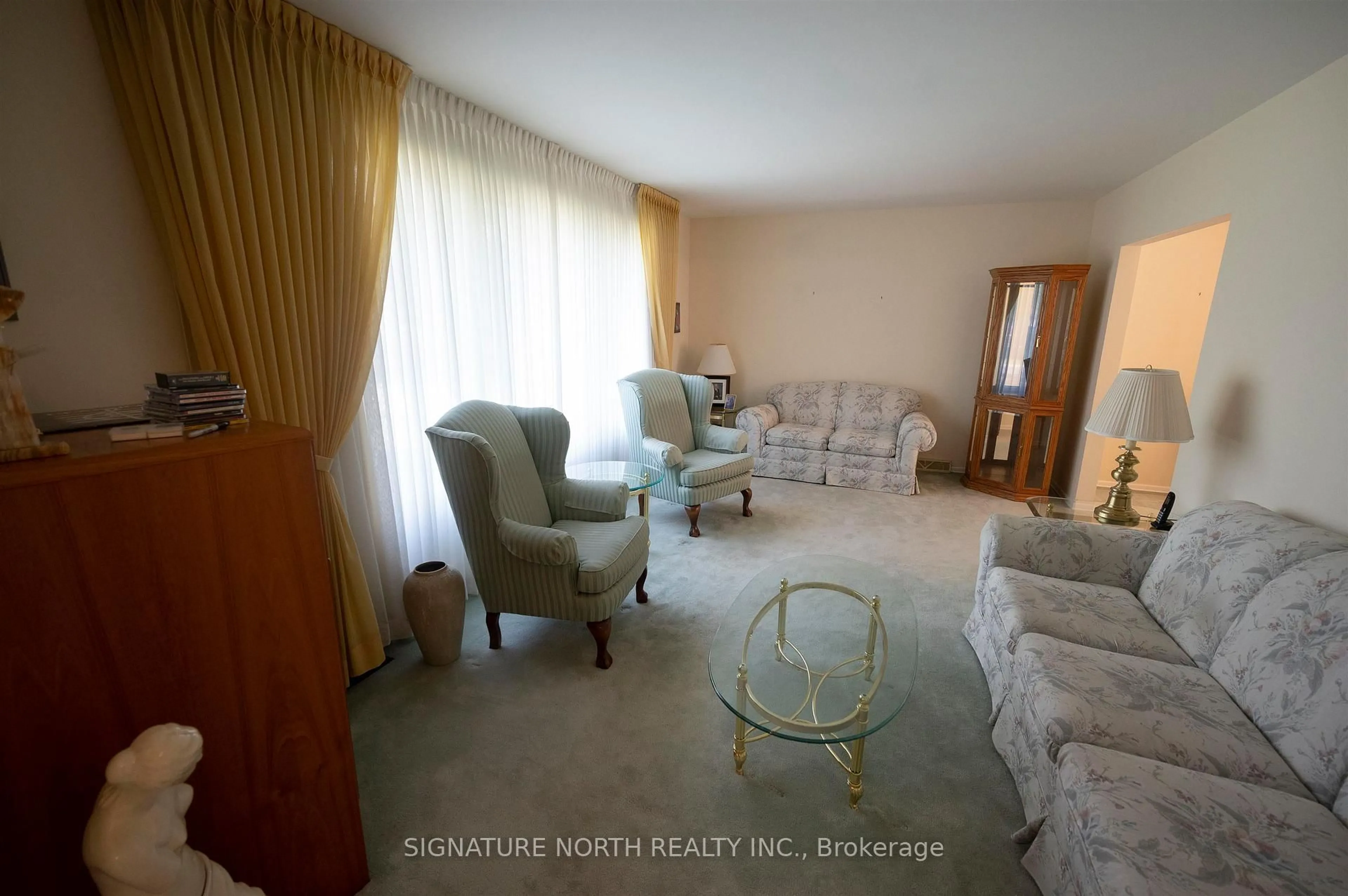 Living room with furniture, unknown for 177 Whalen Street, Thunder Bay Ontario P7A 7H9