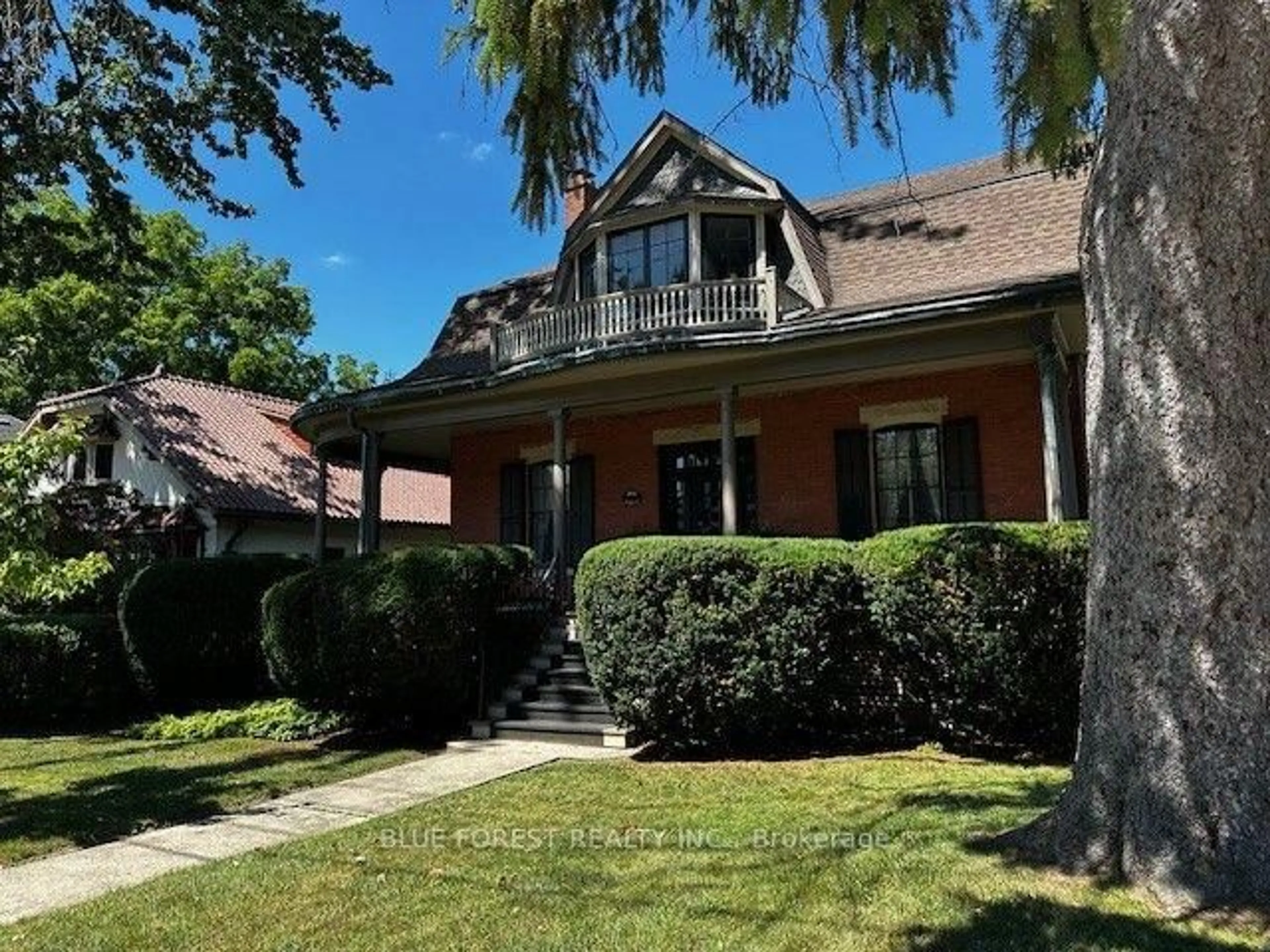 Home with brick exterior material, street for 274 Huron St, London East Ontario N6A 2J9