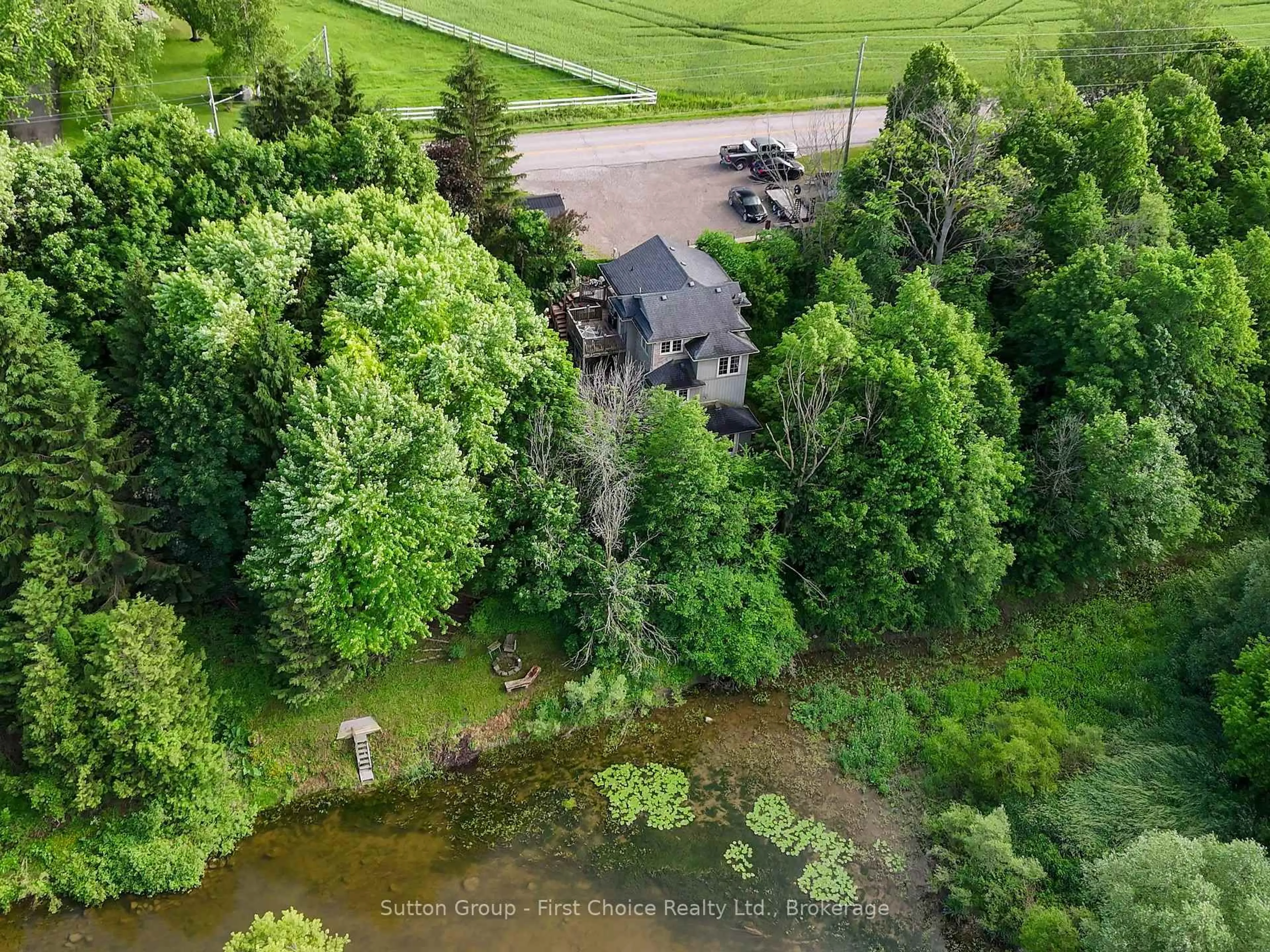 A pic from outside/outdoor area/front of a property/back of a property/a pic from drone, water/lake/river/ocean view for 1160 Lisbon Rd, Wellesley Ontario N0B 2T0