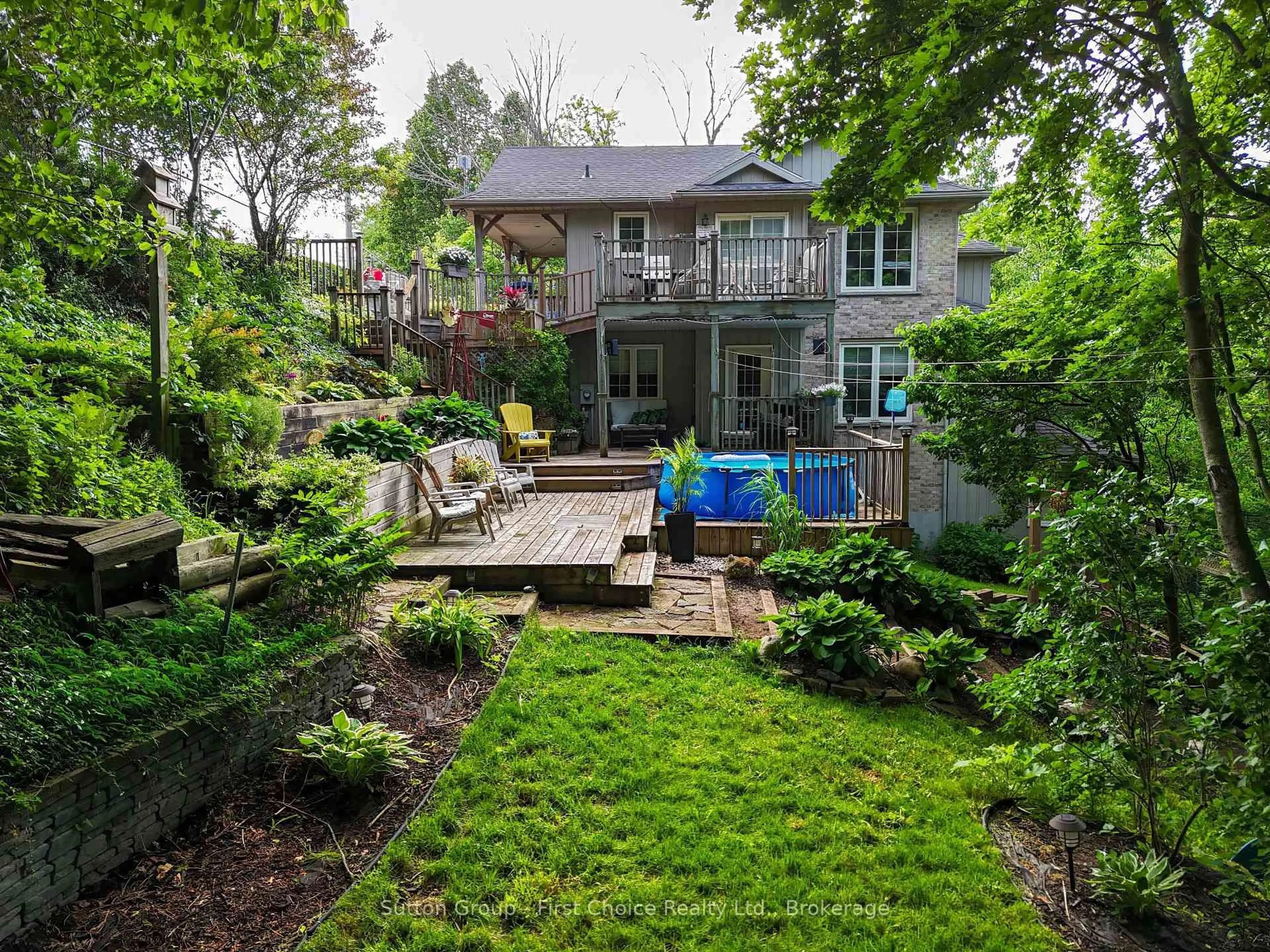 Patio, unknown for 1160 Lisbon Rd, Wellesley Ontario N0B 2T0