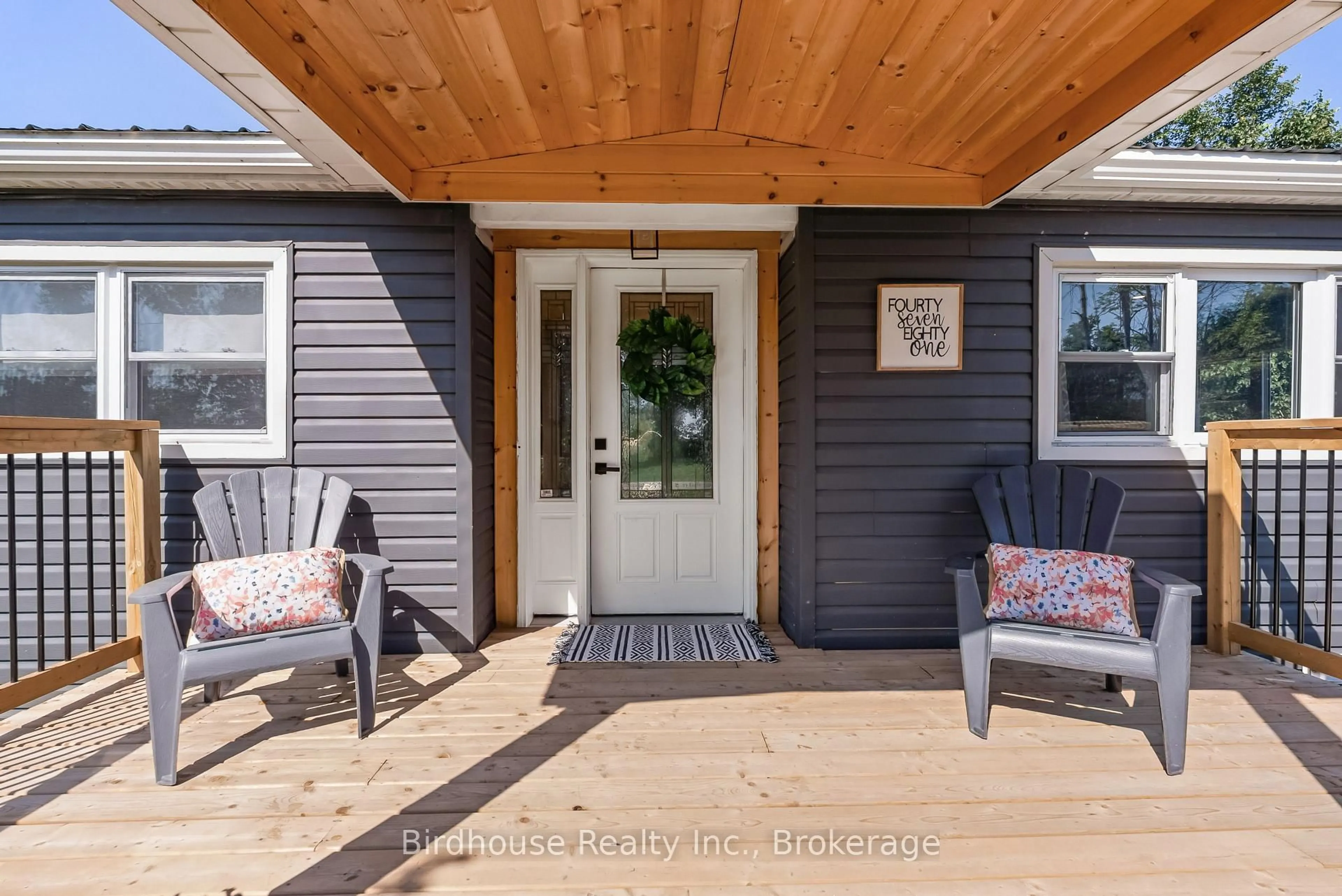 Indoor entryway for 4781 Highway 35, Kawartha Lakes Ontario K0M 1G0
