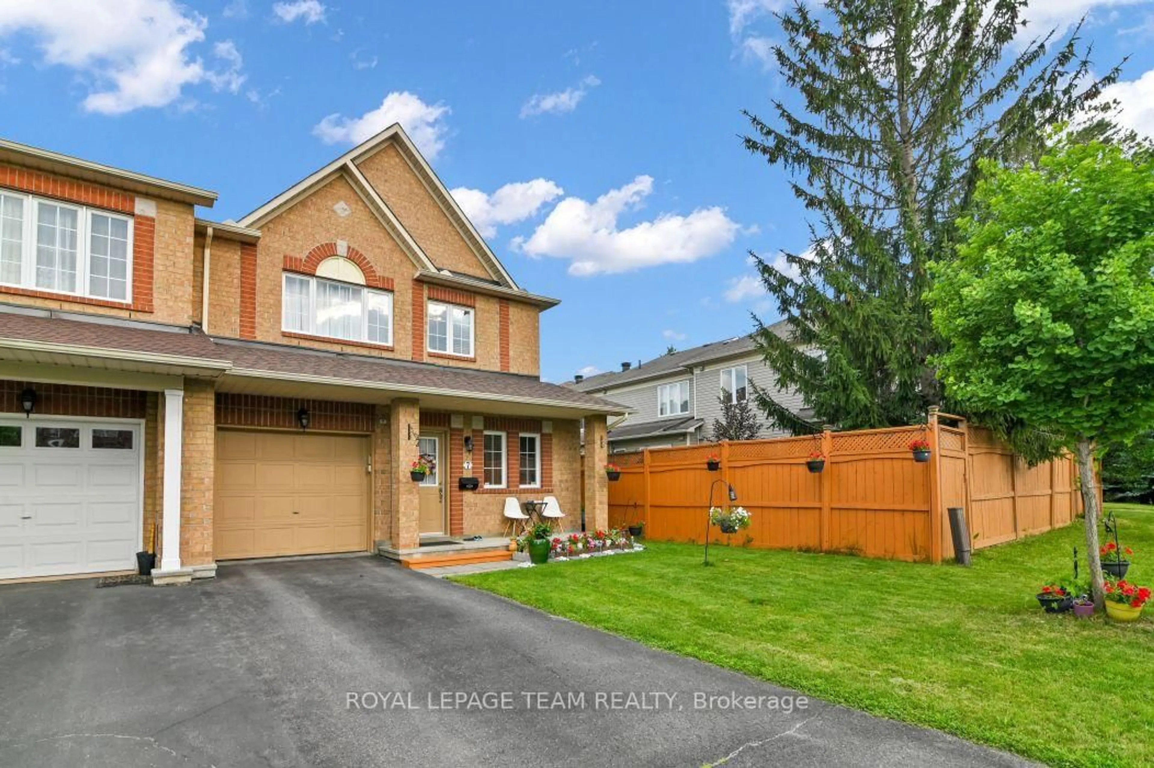 Home with brick exterior material, street for 7 Karendale St, Ottawa Ontario K2G 6V7