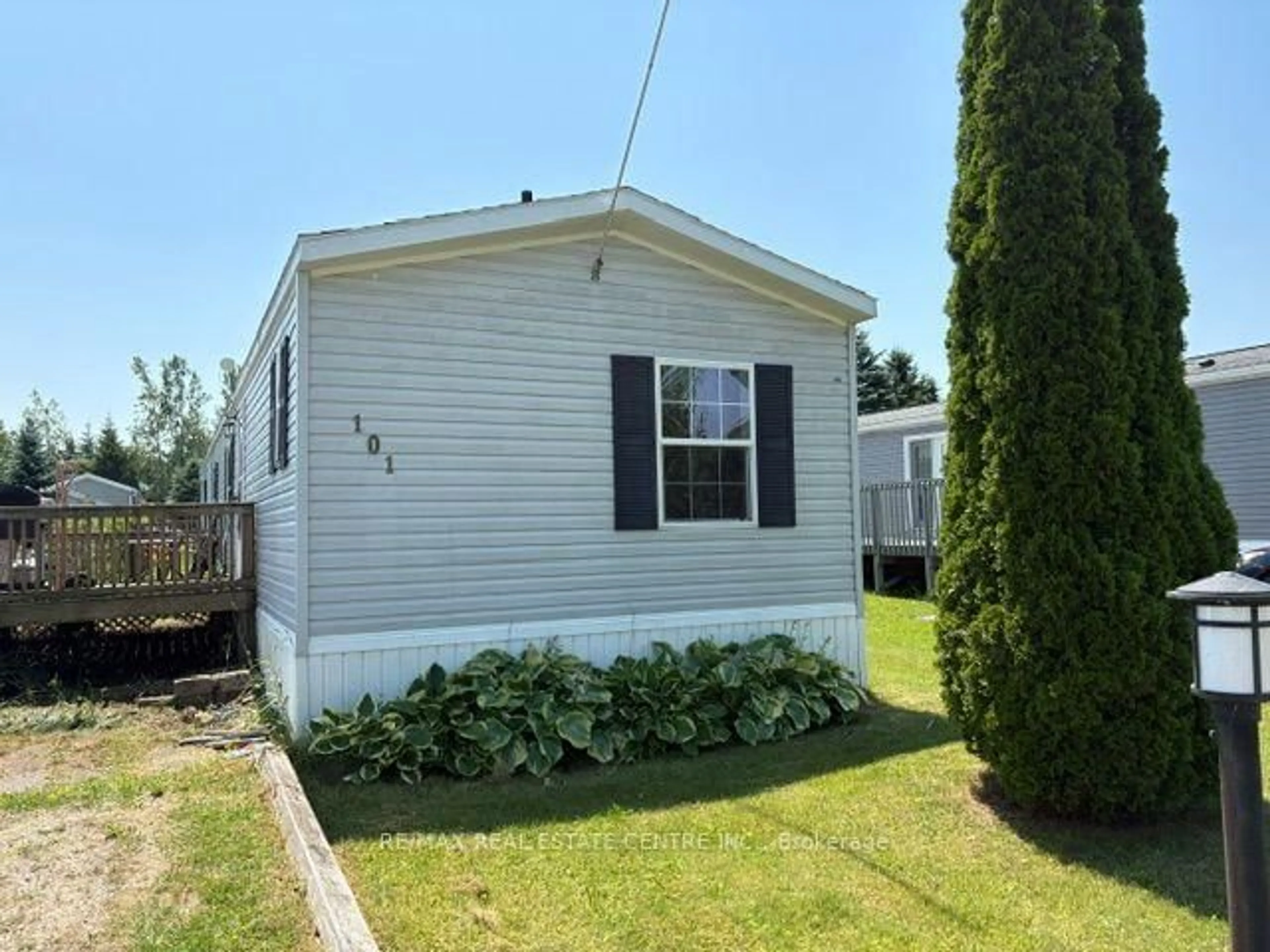 Home with vinyl exterior material, street for 101 Maple Grove Village Rd, Southgate Ontario N0C 1B0