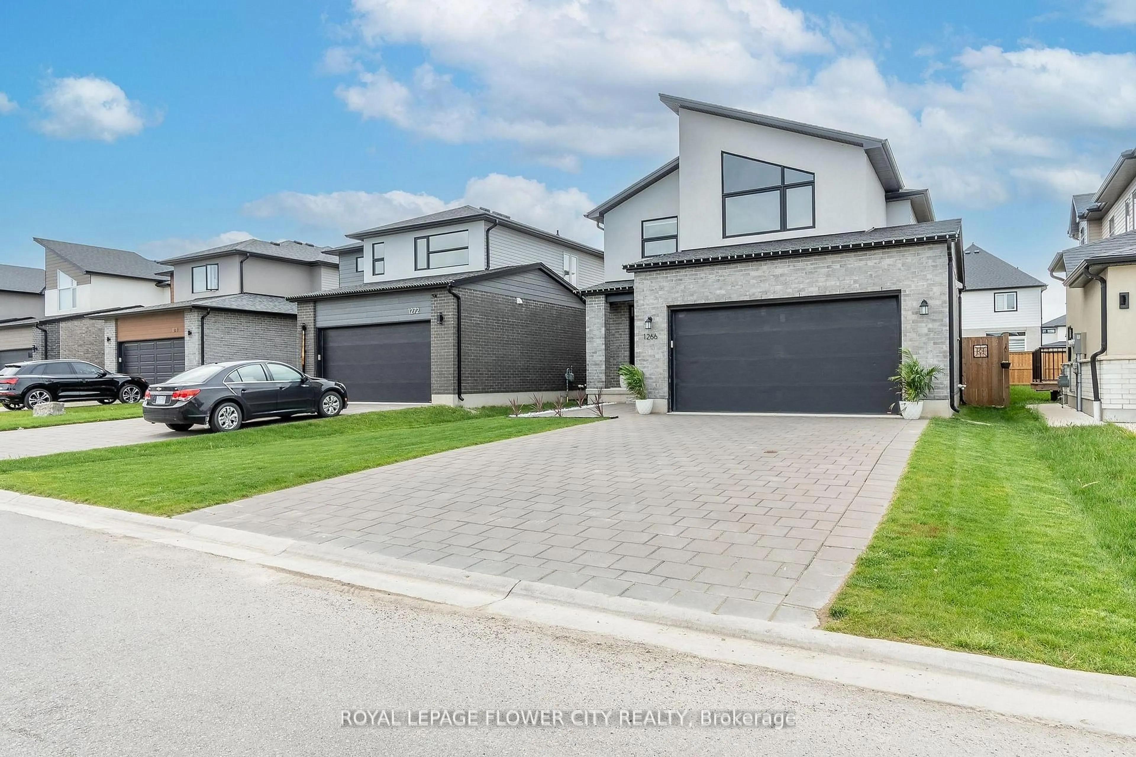 Unknown for 1266 Twilite Blvd, London North Ontario N6G 0X7