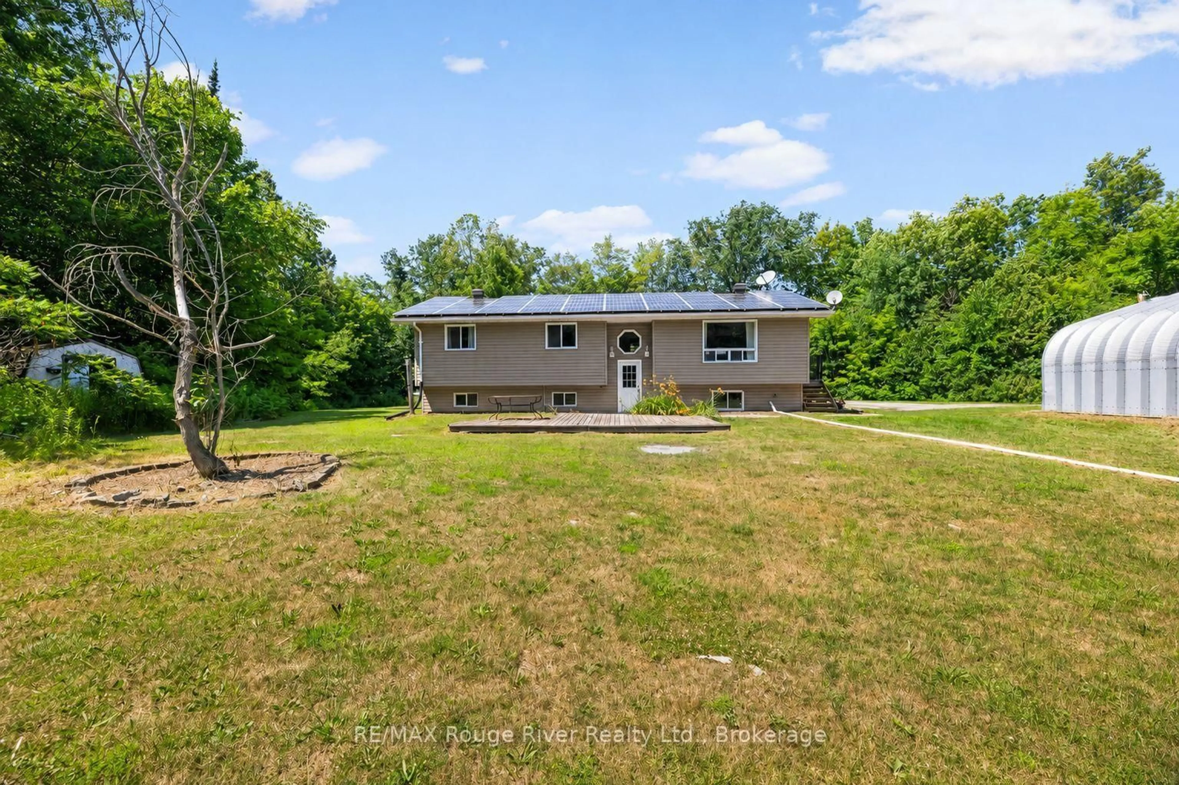 A pic from outside/outdoor area/front of a property/back of a property/a pic from drone, unknown for 472 Callaghan Rapids Rd, Limoges Ontario K0K 2M0