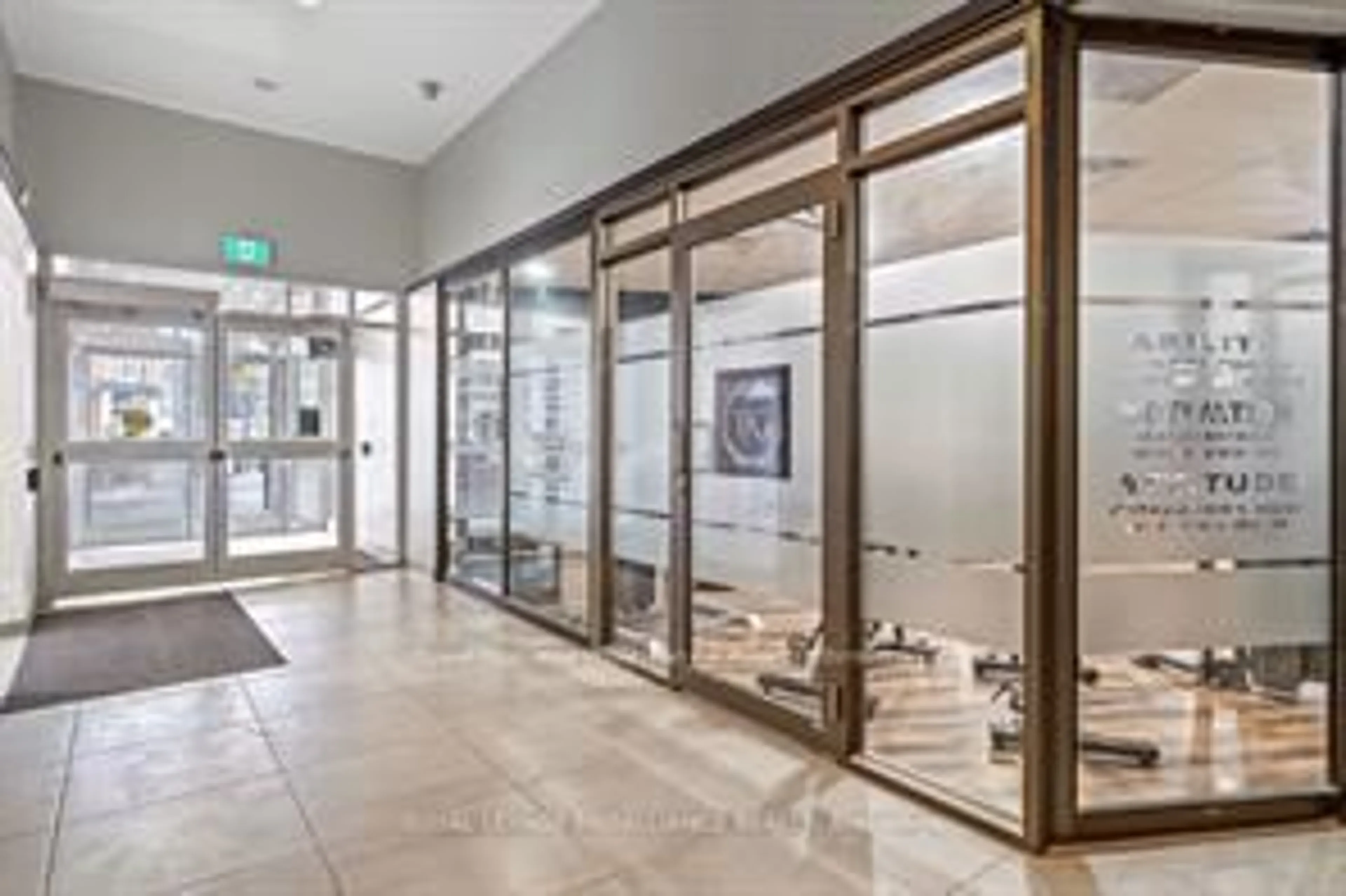 Indoor foyer for 199 Front St #514, Belleville Ontario K8N 5H5