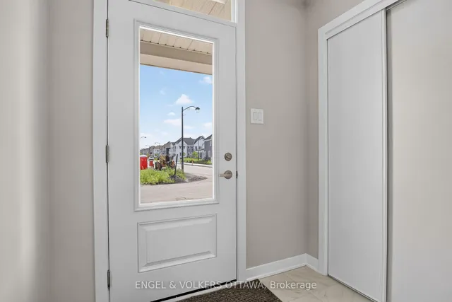 728 Haflinger Row, Richmond 3