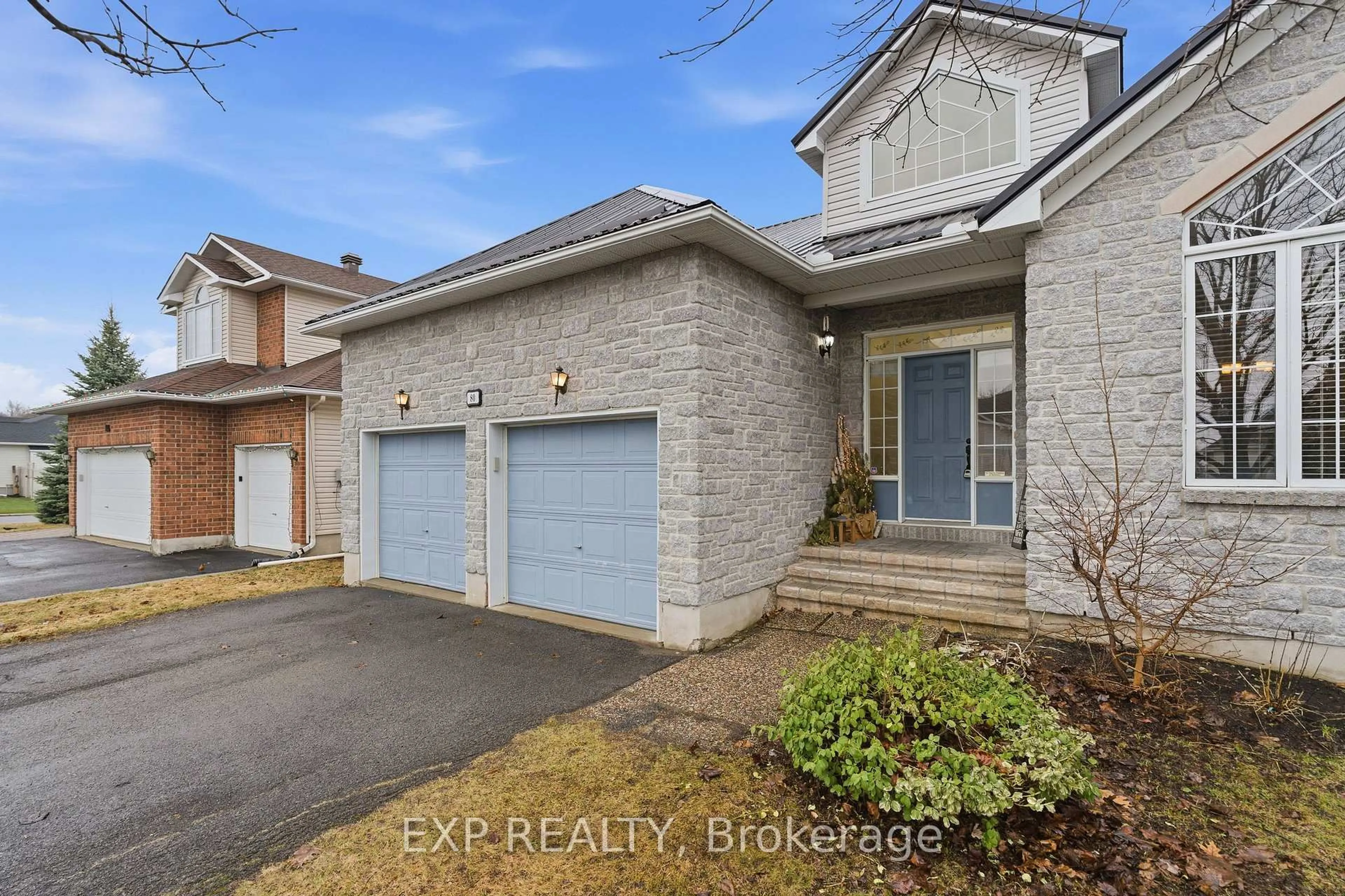 Unknown for 80 La Prairie St, Russell Ontario K0A 1W0
