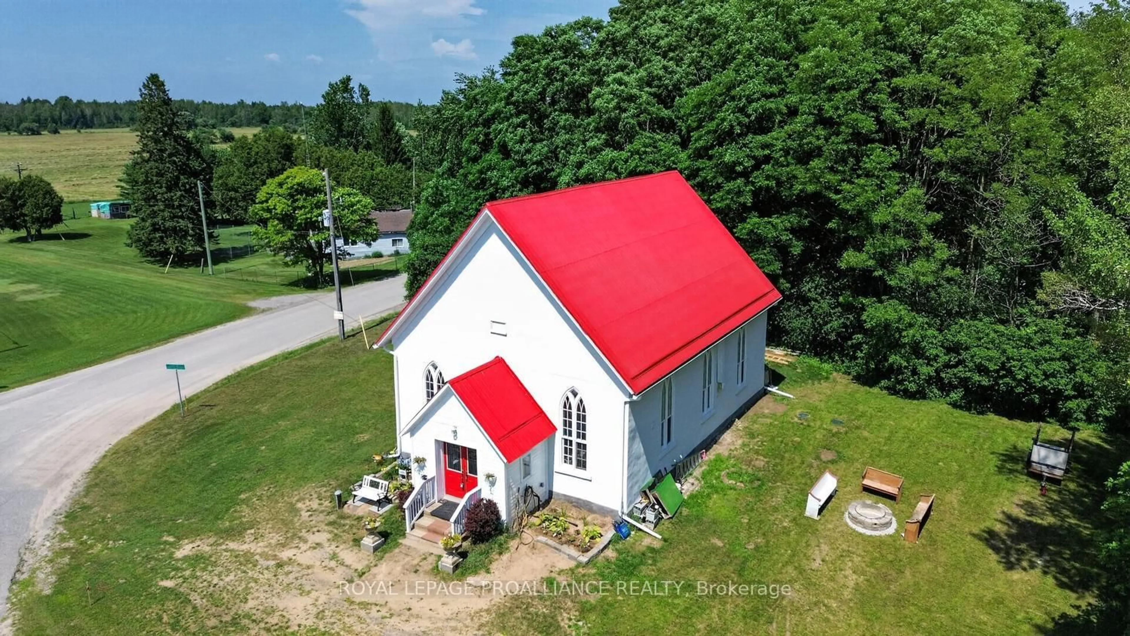 A pic from outside/outdoor area/front of a property/back of a property/a pic from drone, building for 5898 County Rd 6 Rd, Elizabethtown-Kitley Ontario K6V 5T5