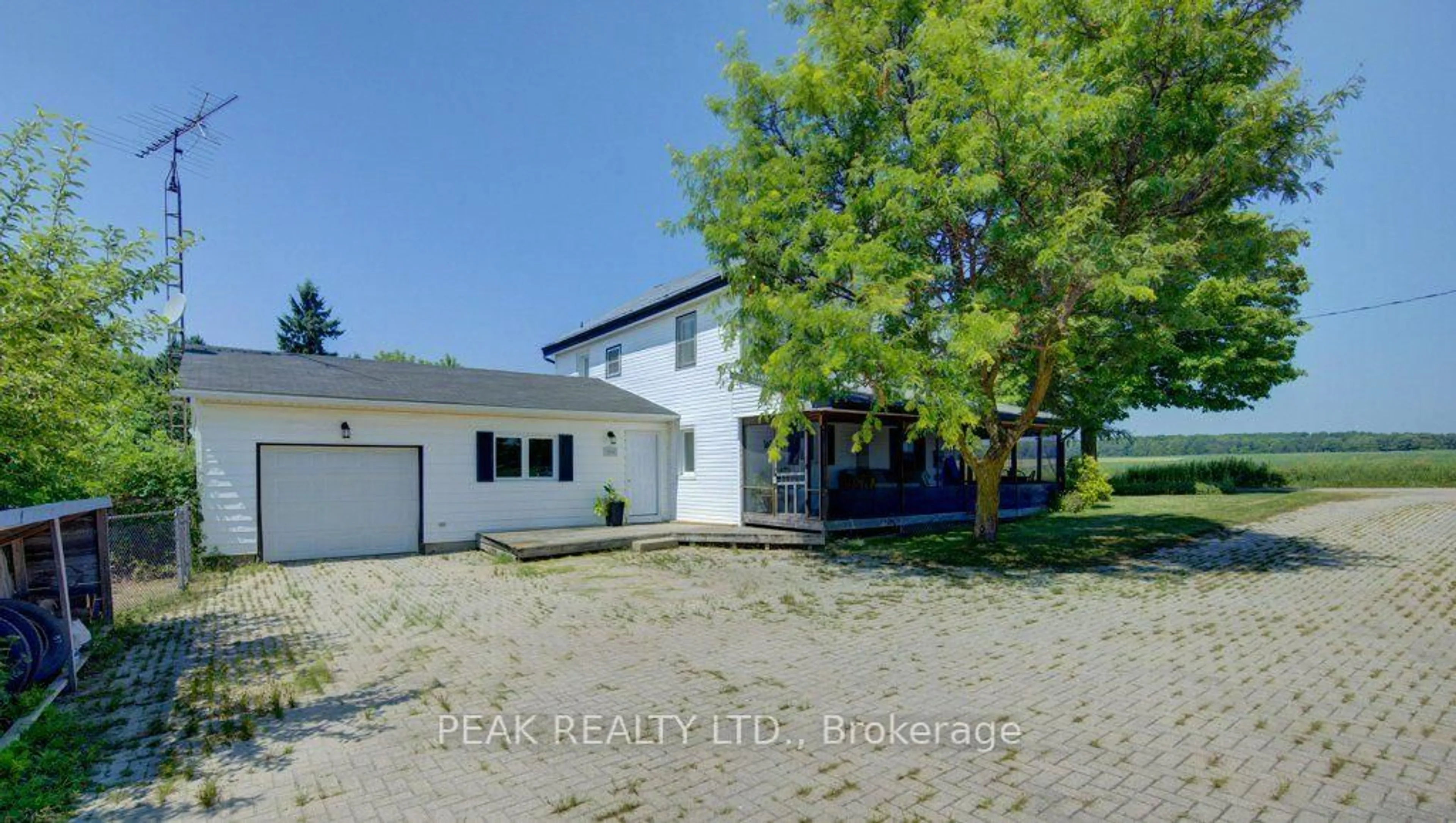 A pic from outside/outdoor area/front of a property/back of a property/a pic from drone, unknown for 65C Brubacher St, Wilmot Ontario N3A 2V2