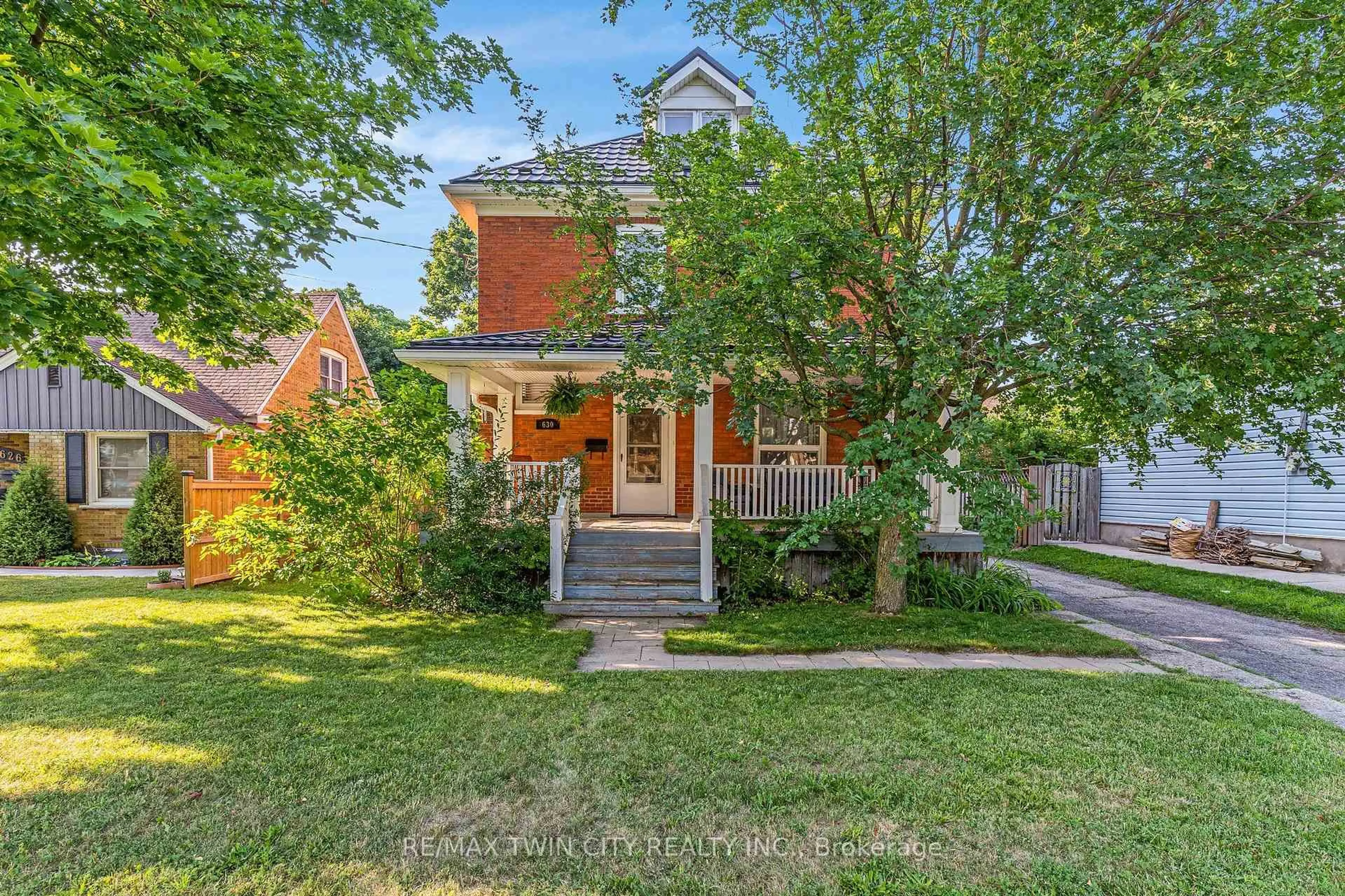 Home with brick exterior material, street for 630 Lawrence St, Cambridge Ontario N3H 2M9