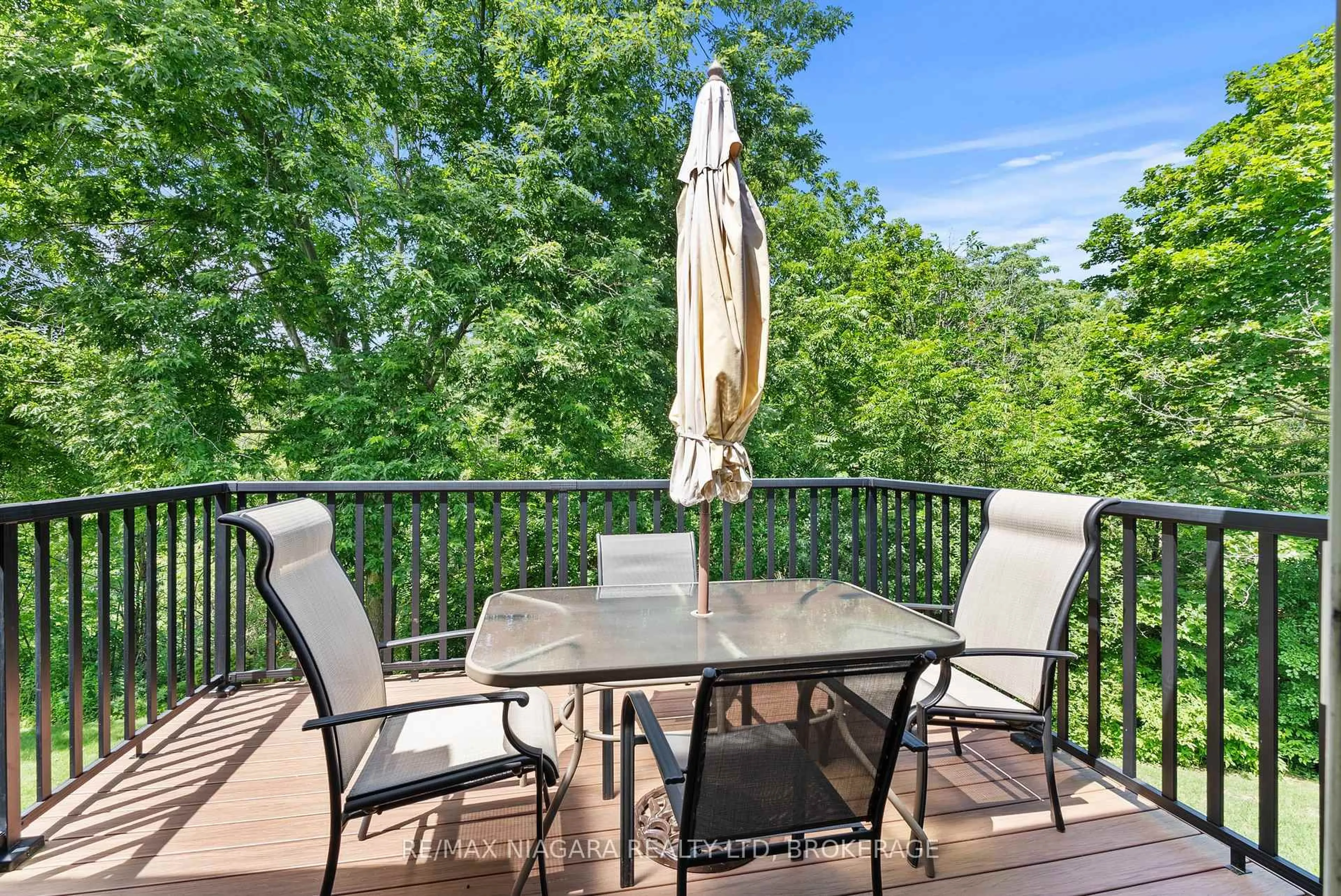 Patio, water/lake/river/ocean view for 53 Bunting Rd #15, St. Catharines Ontario L2P 3Y6
