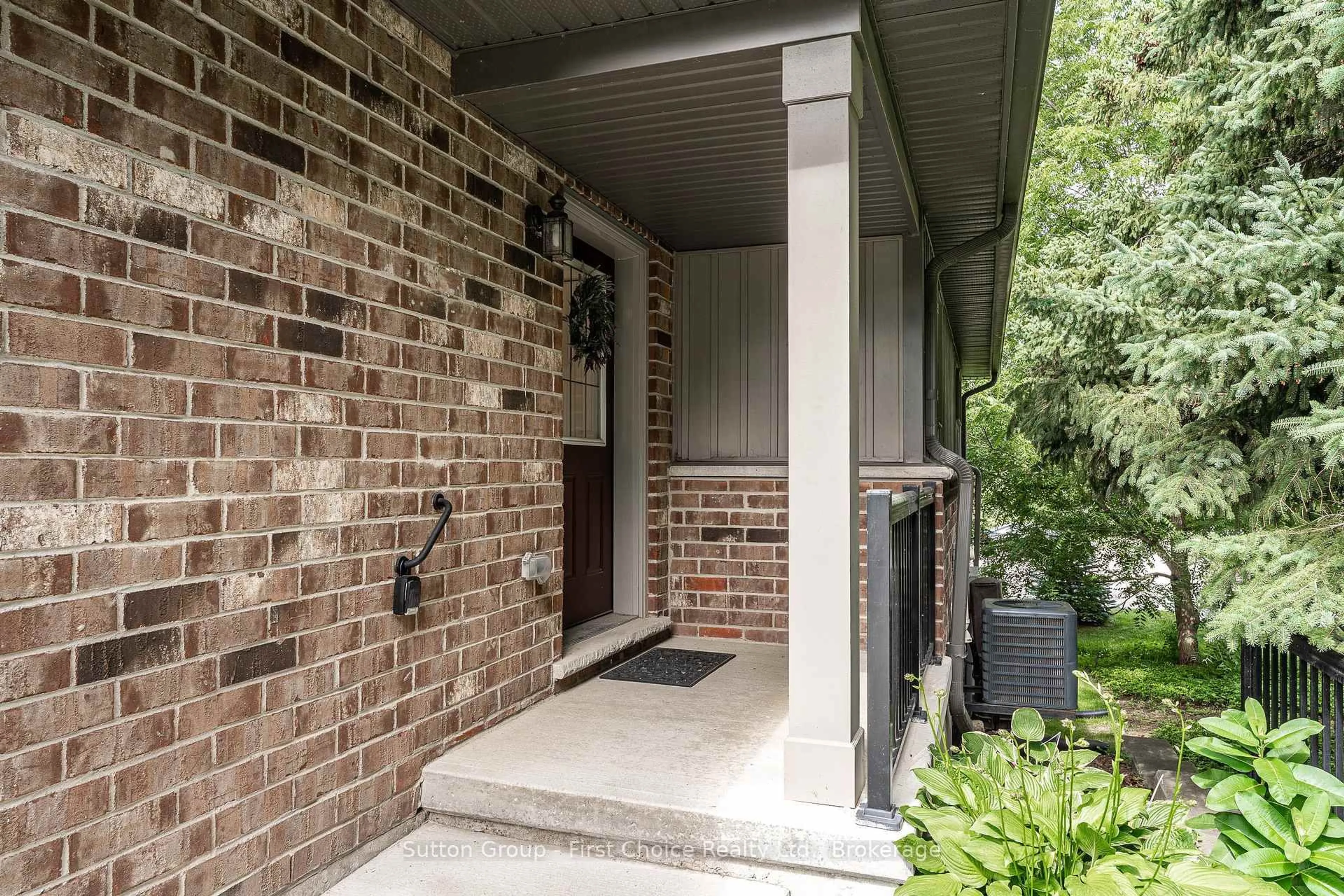 Unknown for 55 Harrison St #1, Stratford Ontario N5A 0A4