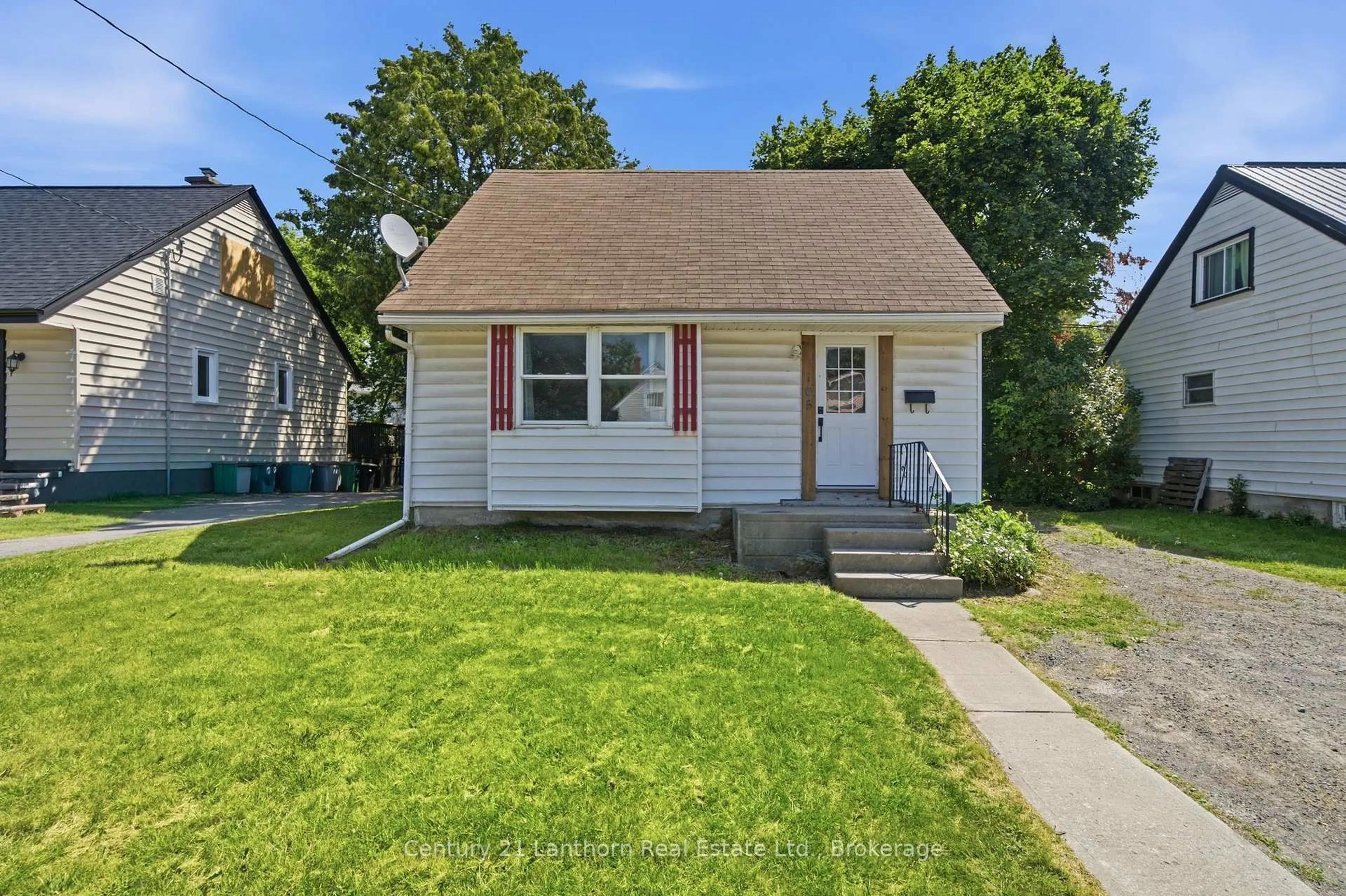 Home with vinyl exterior material, street for 105 Humewood Dr, Belleville Ontario K8N 4E5