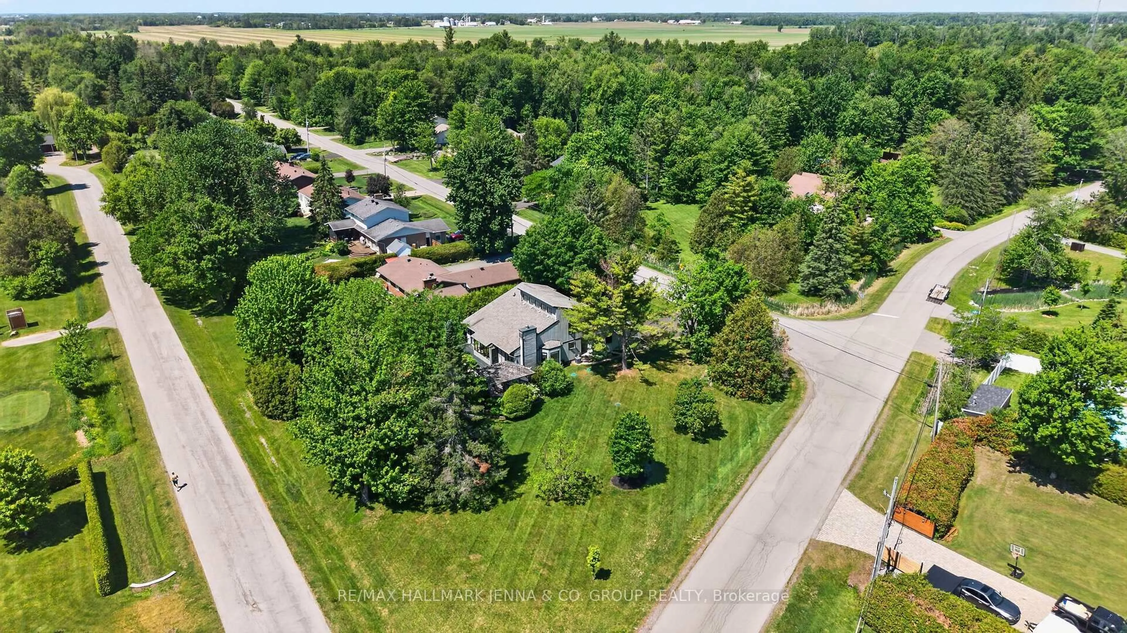 A pic from outside/outdoor area/front of a property/back of a property/a pic from drone, street for 1214 Upton Rd, Manotick Ontario K4M 1B3