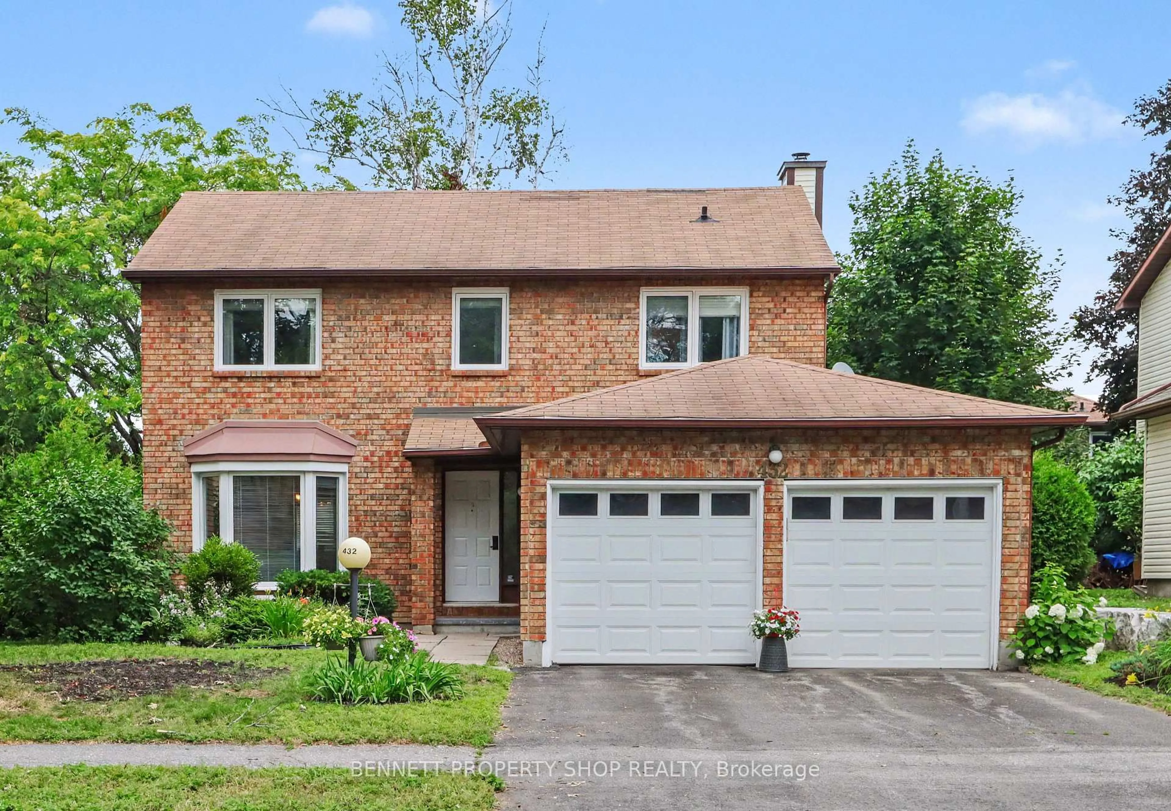 Home with brick exterior material, street for 432 Pickford Dr, Ottawa Ontario K2L 3R4