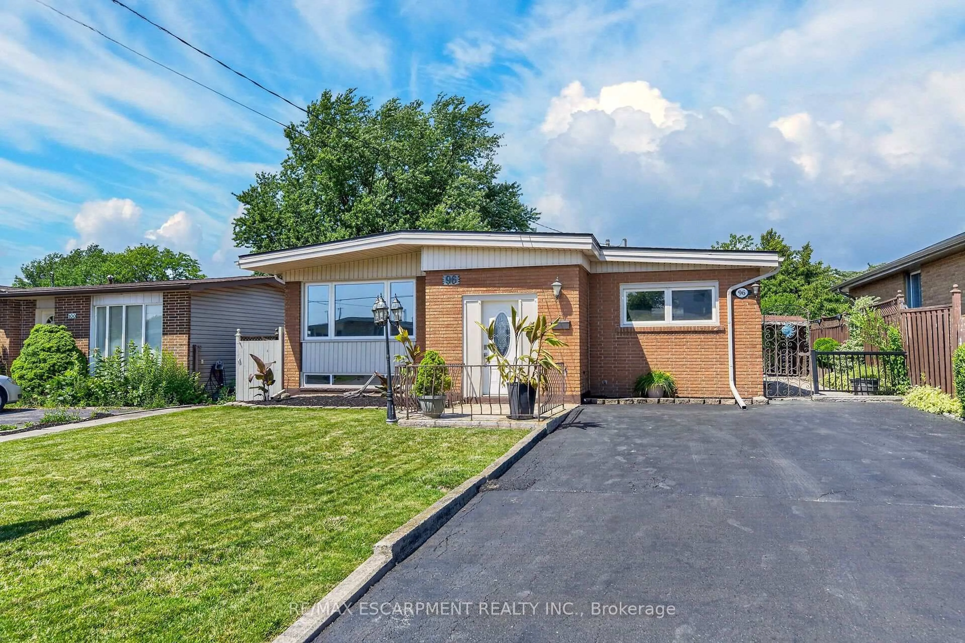 Home with brick exterior material, street for 96 Fielding Cres, Hamilton Ontario L8V 2P5