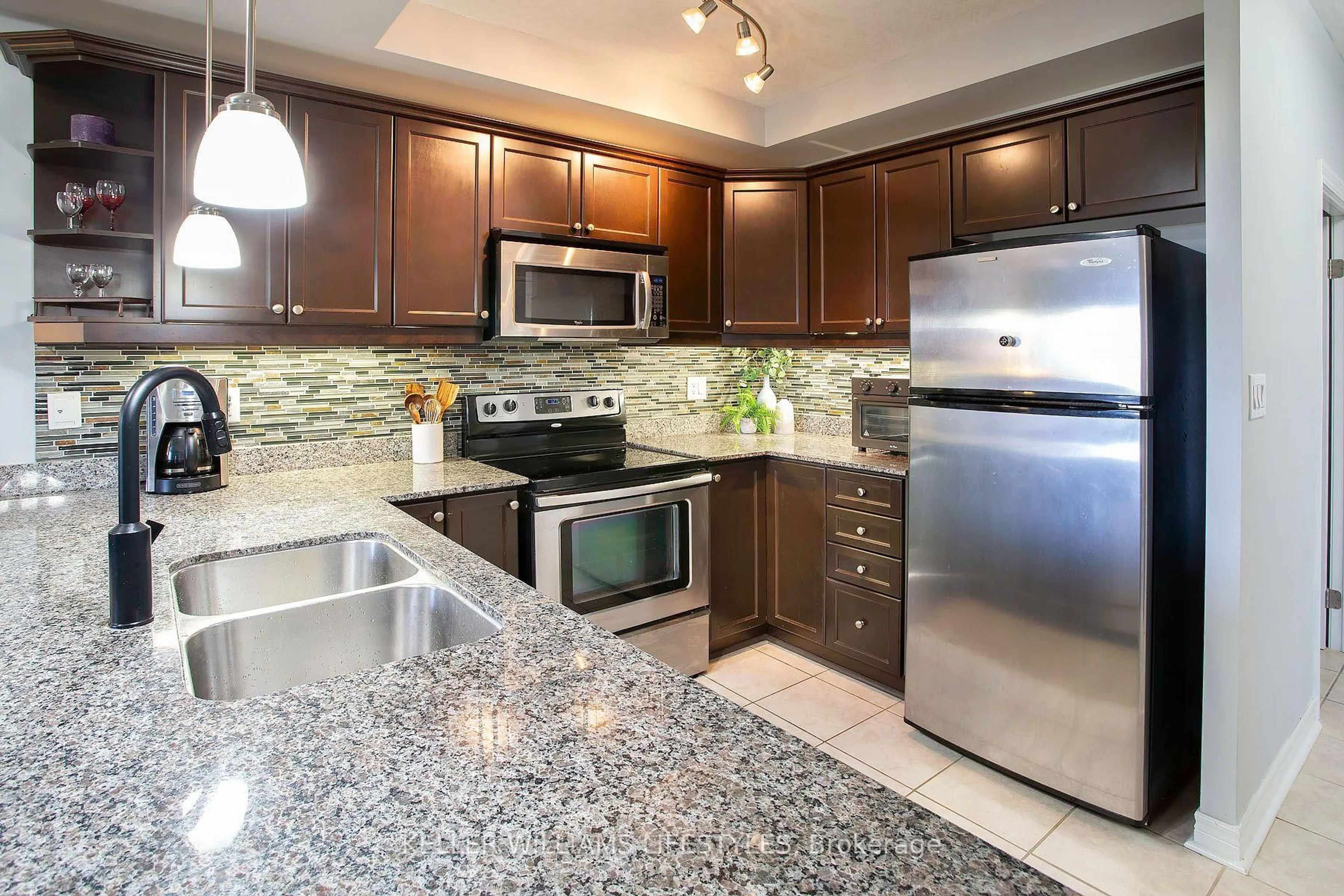 Open concept kitchen, ceramic/tile floor for 1030 Coronation Dr #307, London North Ontario N6G 0G5
