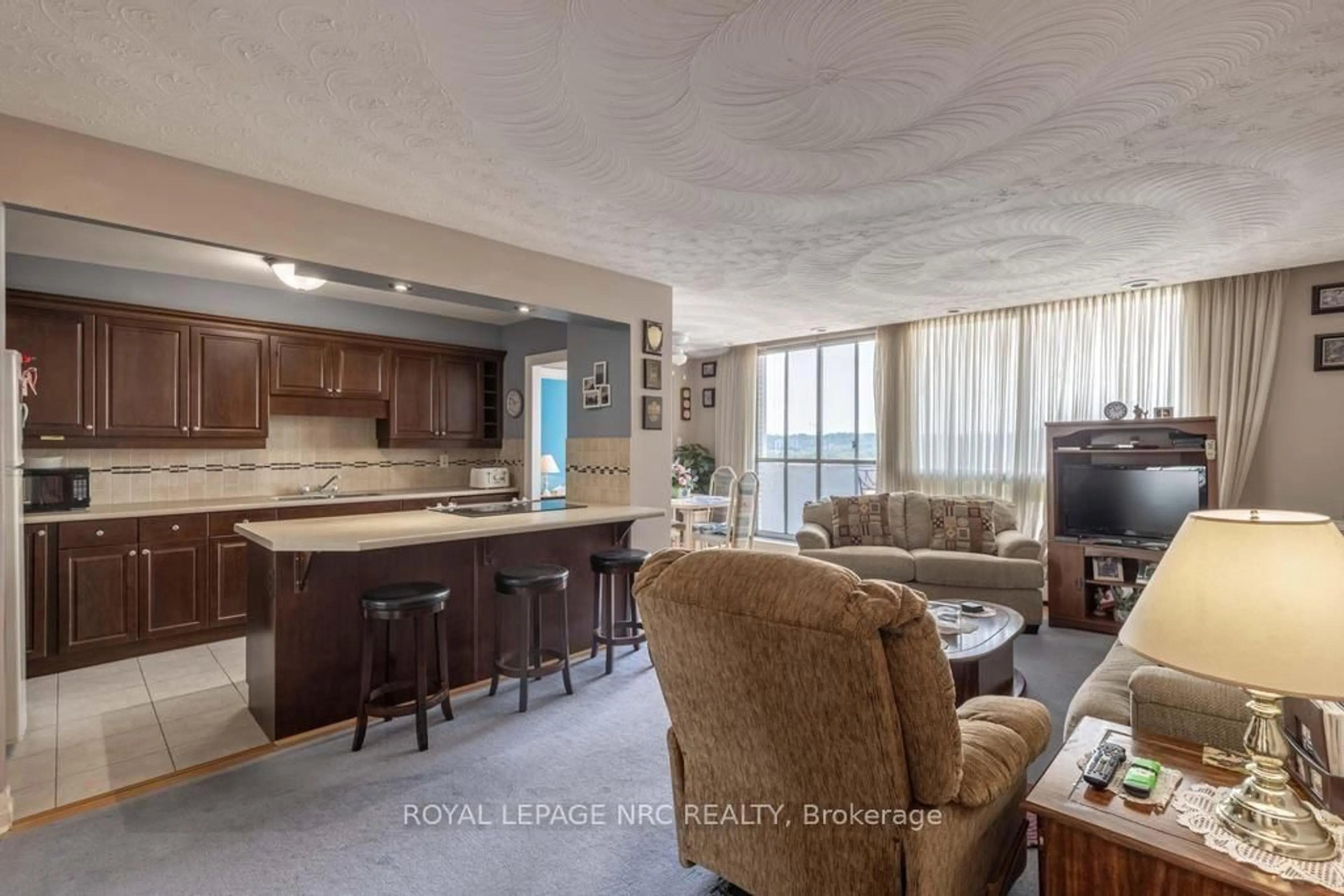 Open concept kitchen, ceramic/tile floor for 15 Towering Heights Blvd #1301, St. Catharines Ontario L2T 3G7