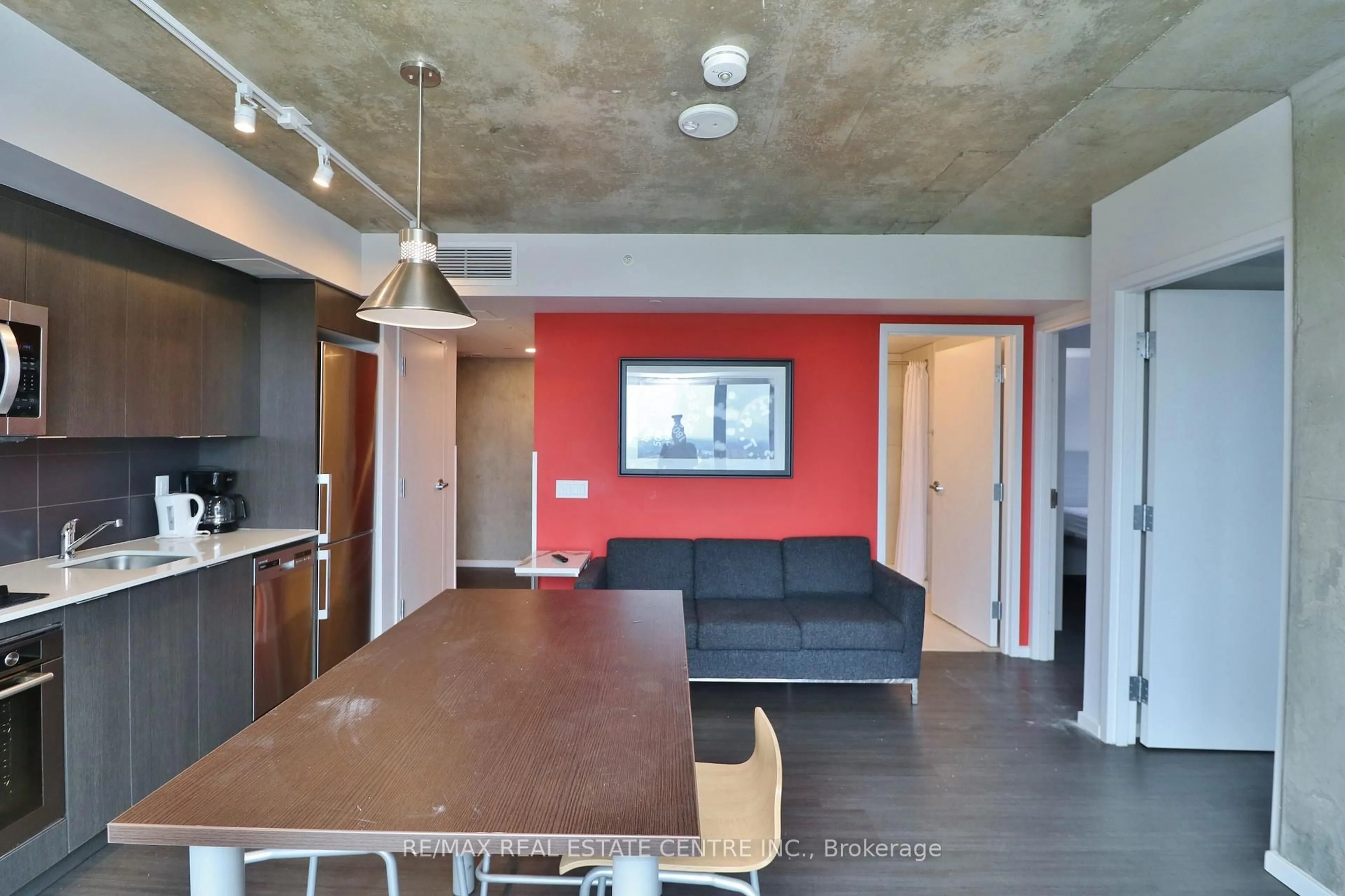 Unknown for 105 Champagne Ave #2006, Ottawa Ontario K1S 4P3