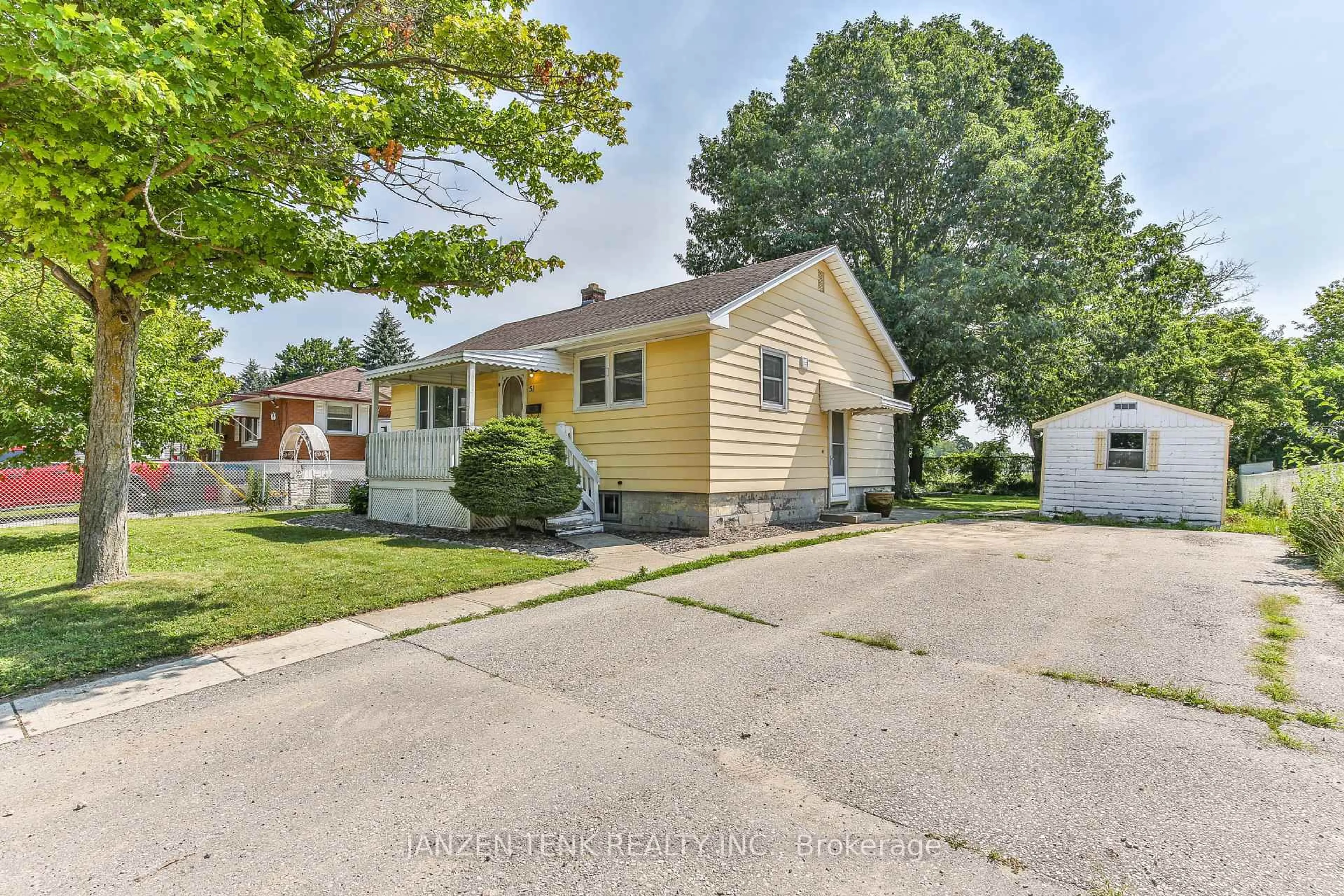 Unknown for 51 Victoria St, Aylmer Ontario N5H 1X5