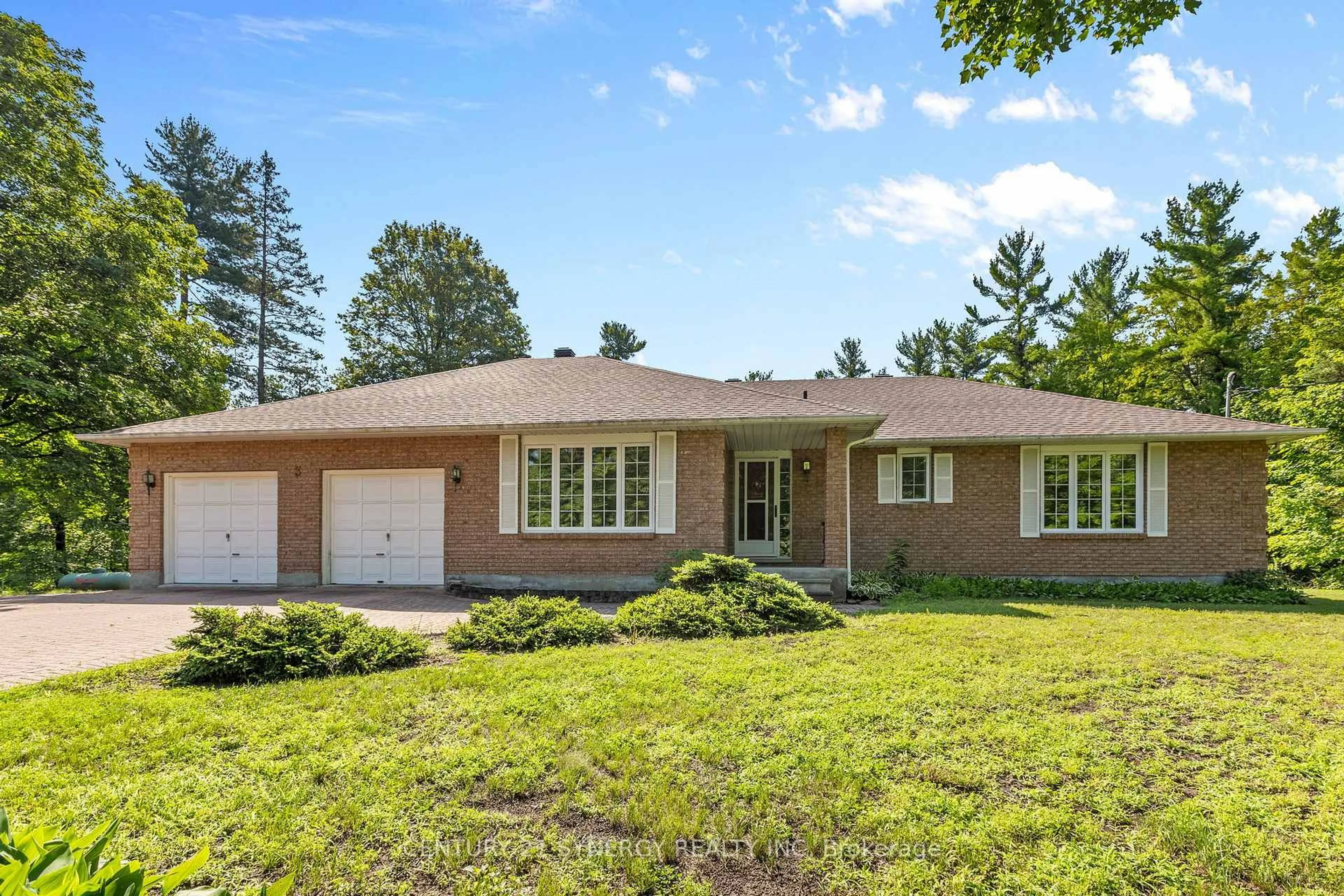Home with brick exterior material, street for 3 Carlisle Circ, Ashton Ontario K0A 1B0