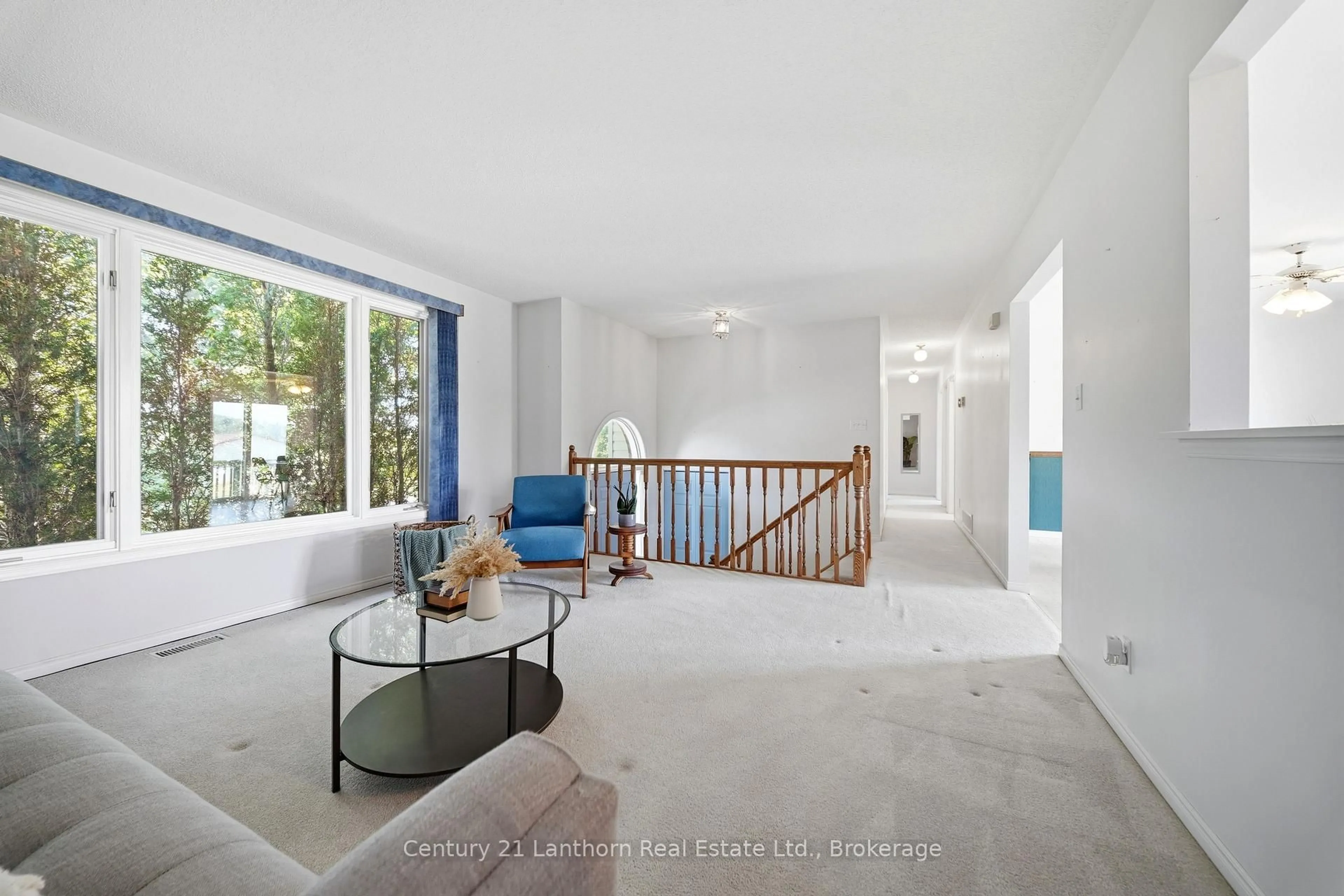Indoor foyer for 1420 County 5 Rd, Hastings Ontario K0K 2C0