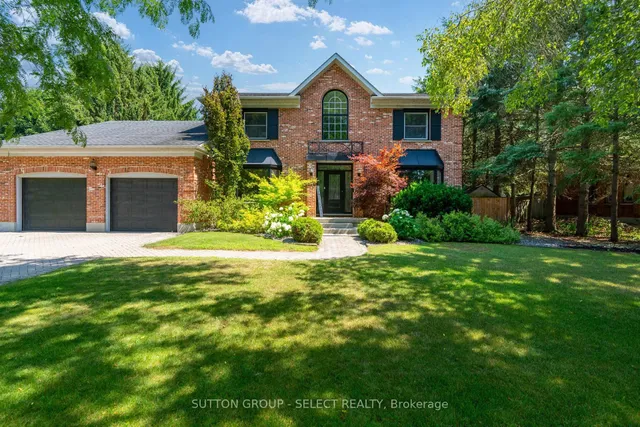 470 Scott St, Strathroy-Caradoc 2