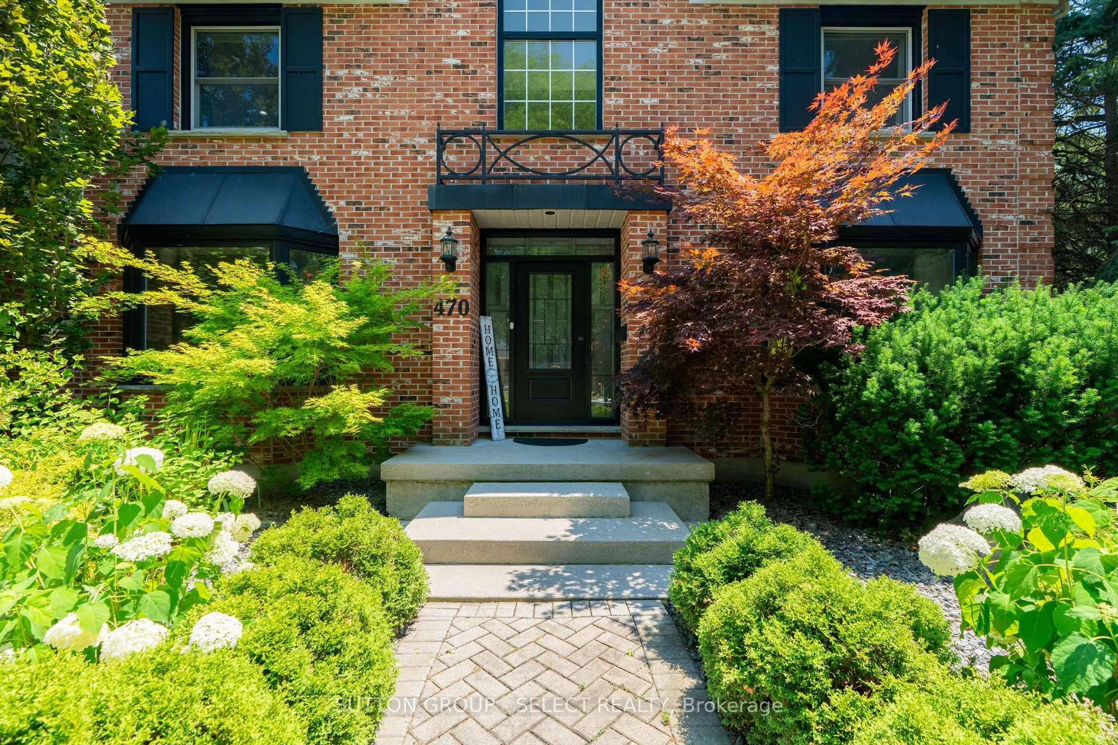 Home with brick exterior material, street for 470 Scott St, Strathroy-Caradoc Ontario N7G 1K5