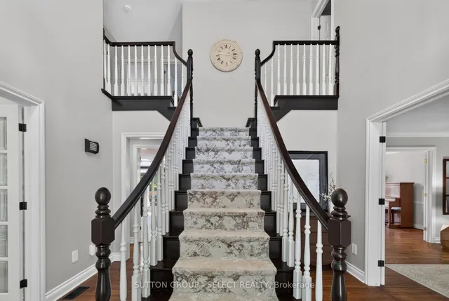 470 Scott St, Strathroy-Caradoc 5