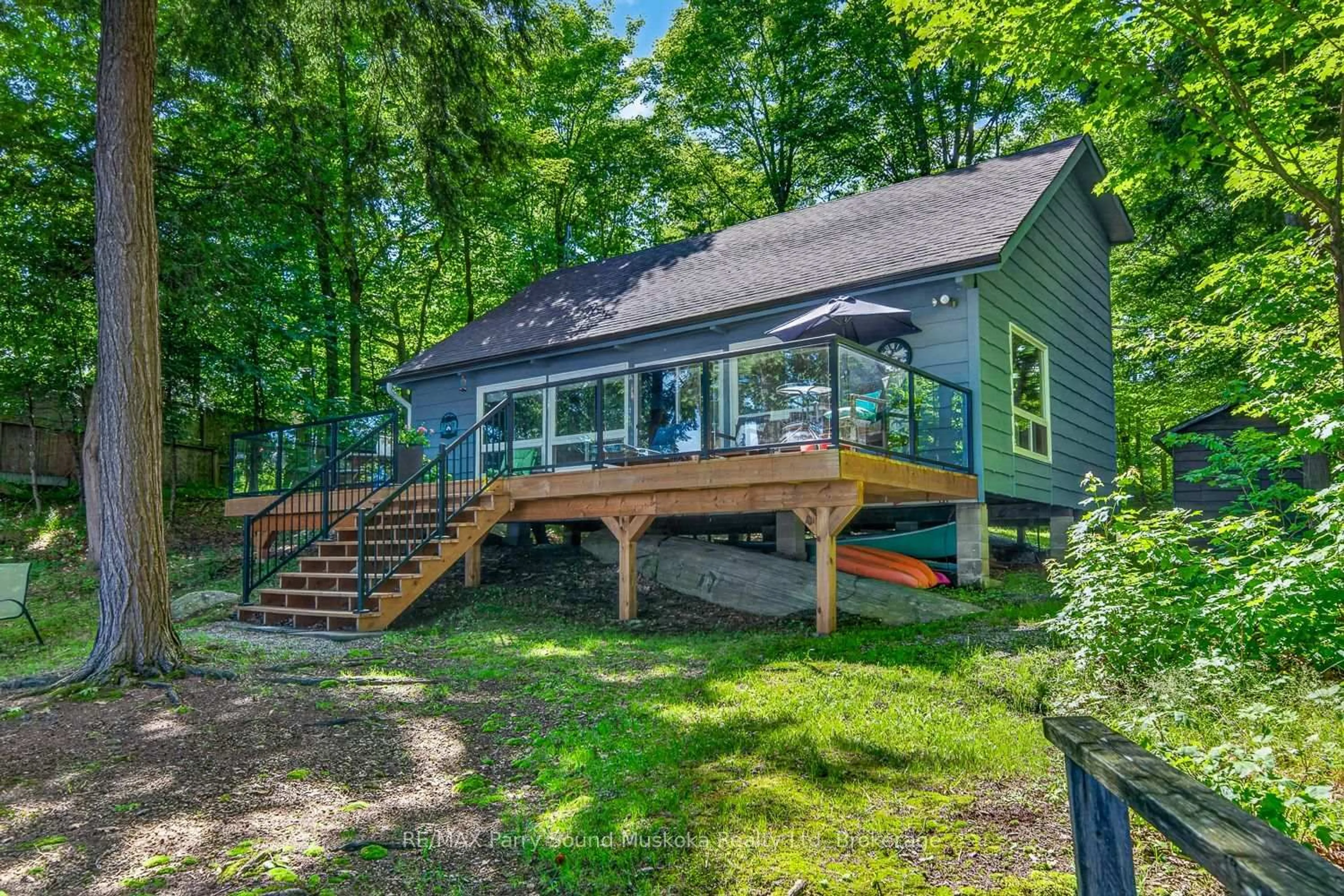 Patio, water/lake/river/ocean view for 2 South Point Dr, McKellar Ontario P2A 0B4