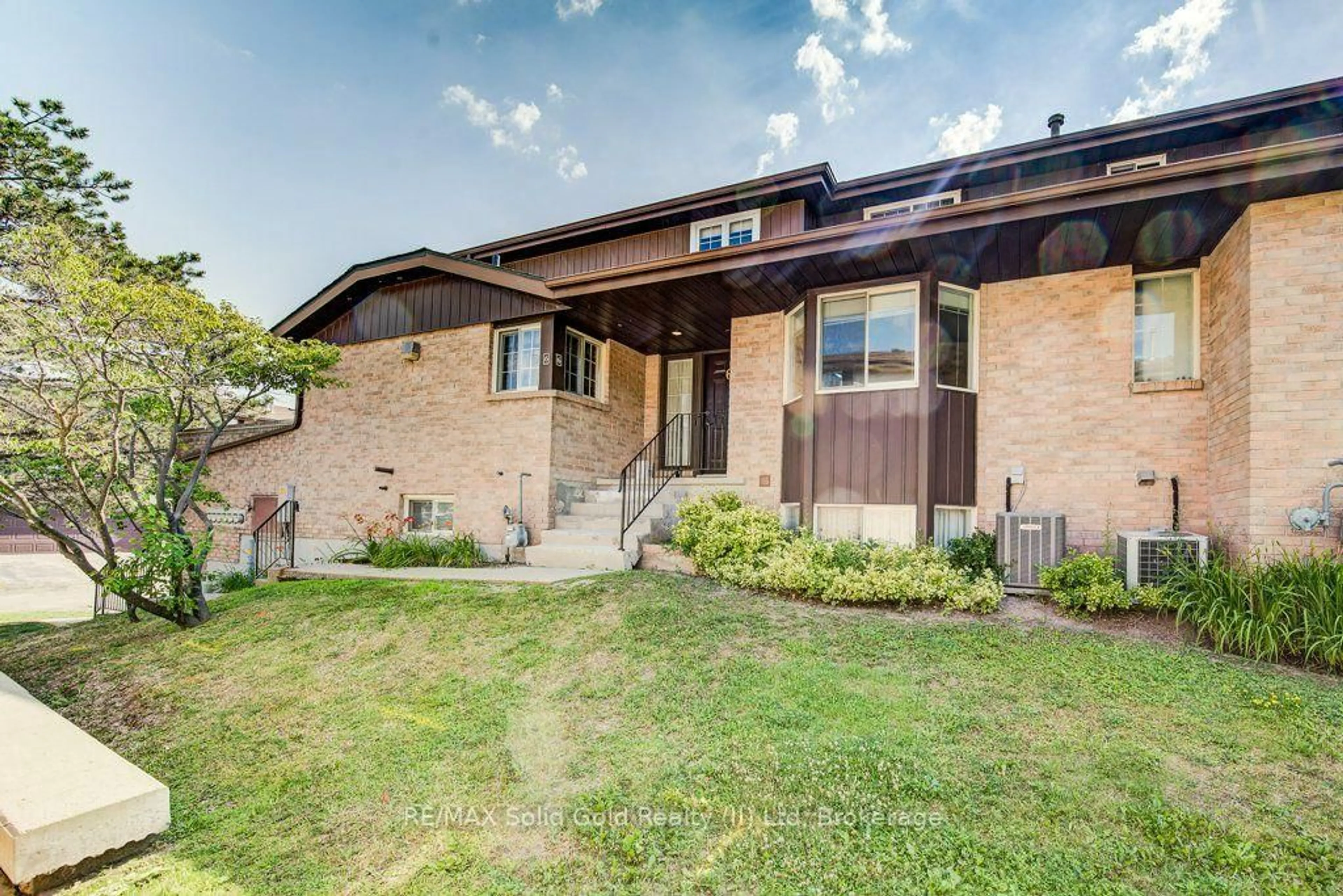 Home with brick exterior material, unknown for 450 Beechwood Dr #6, Waterloo Ontario N2T 1Y7