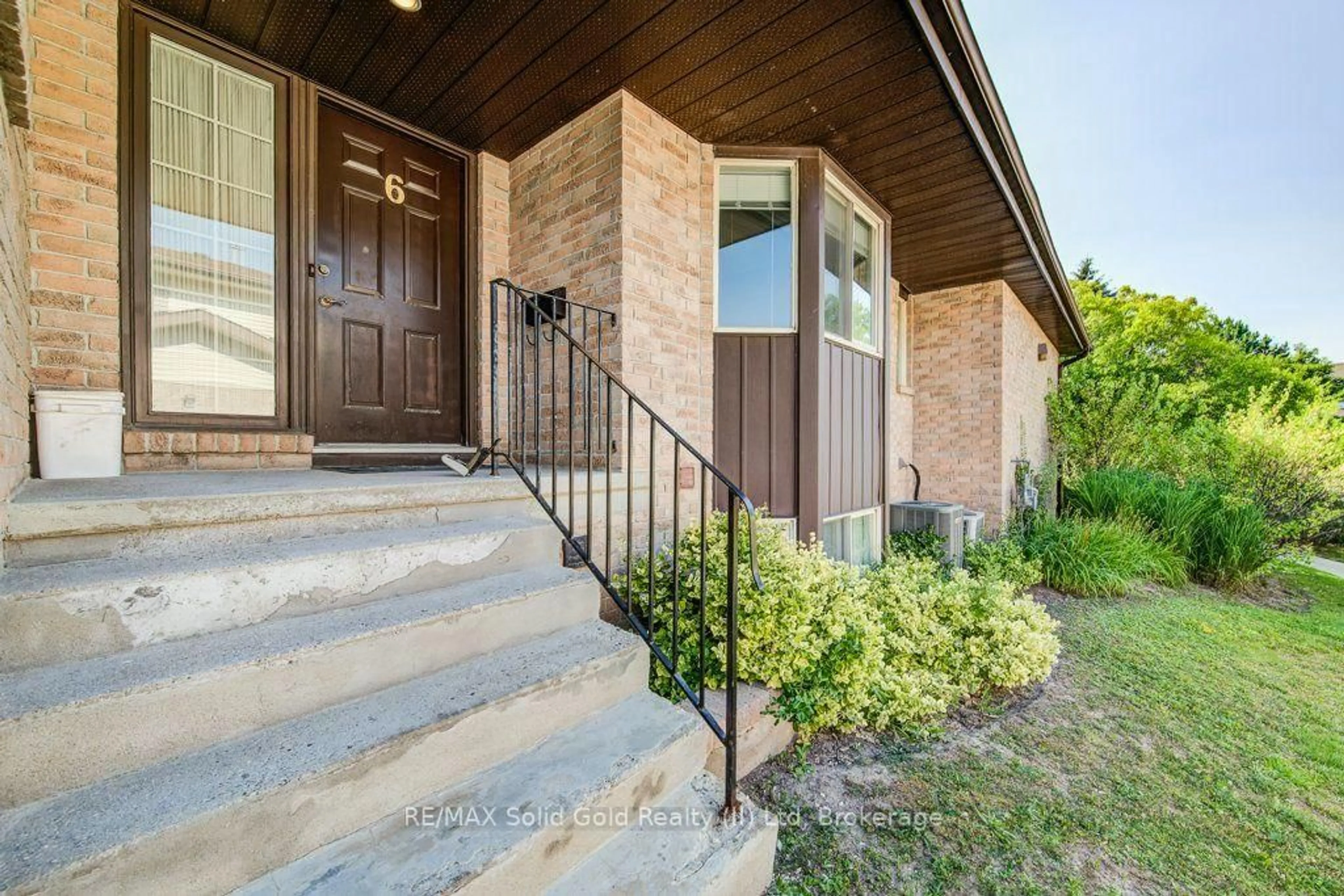 Home with brick exterior material, street for 450 Beechwood Dr #6, Waterloo Ontario N2T 1Y7