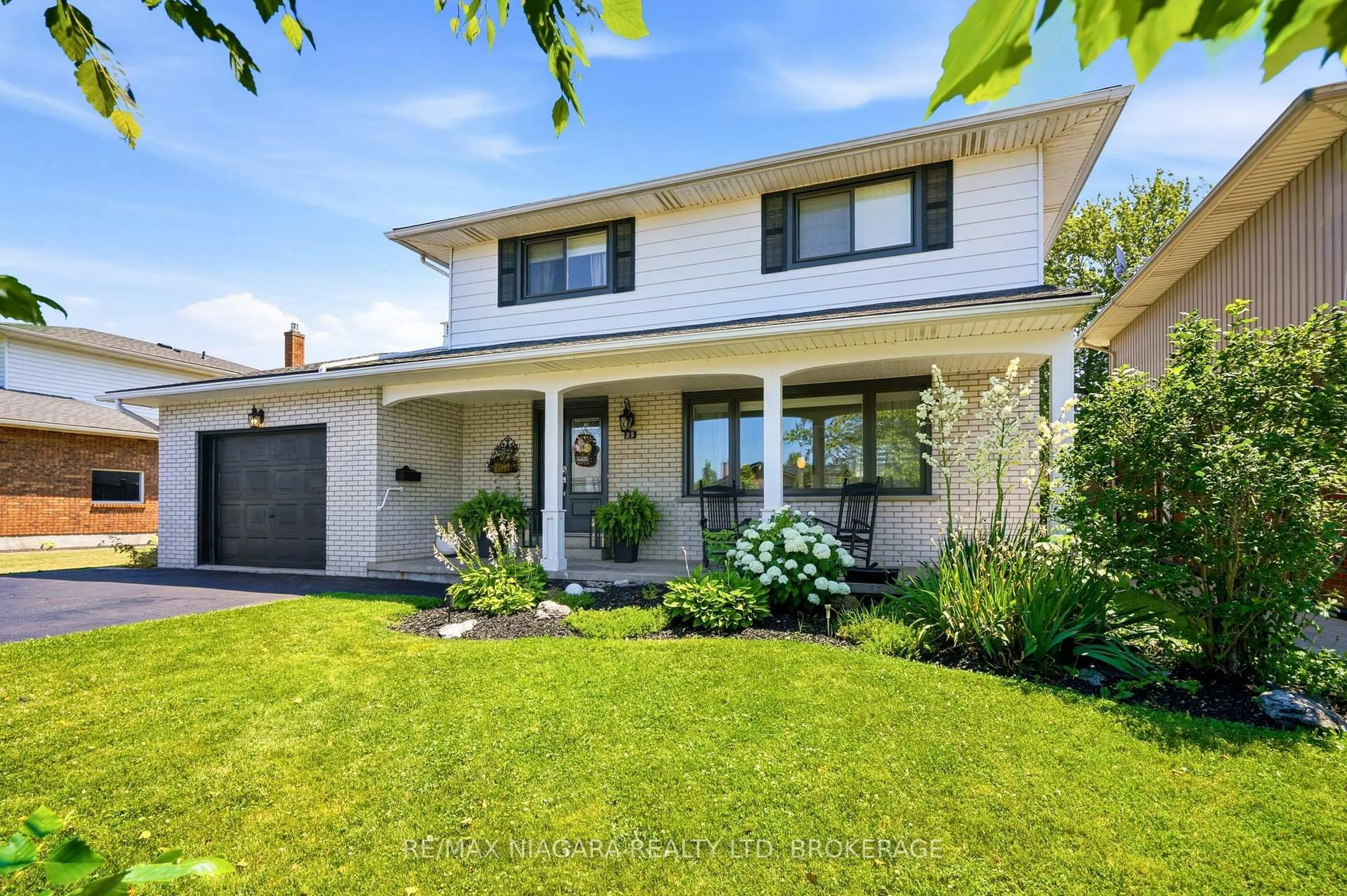 Home with brick exterior material, street for 29 Rose Ave, Port Colborne Ontario L3K 2V3
