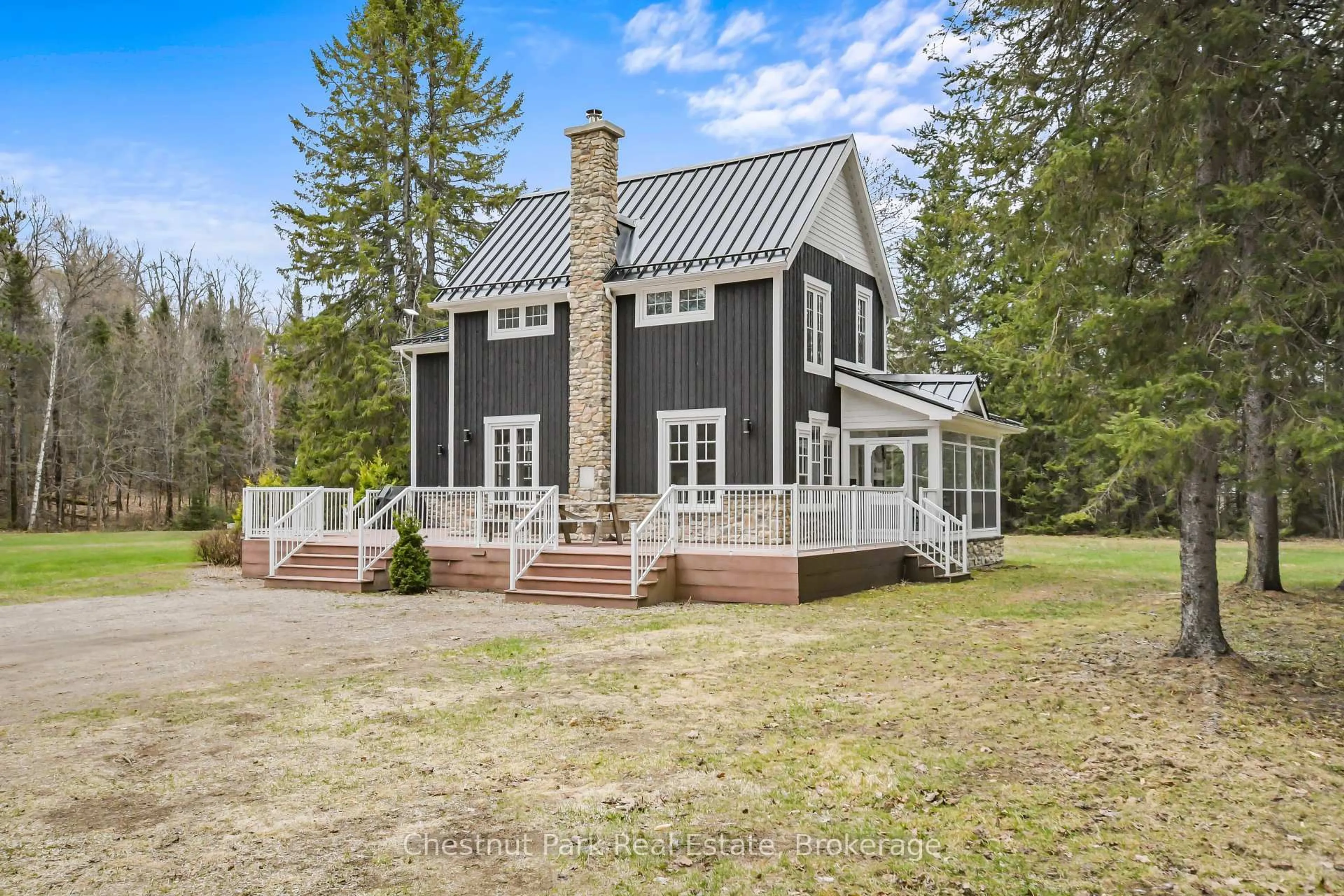 Home with vinyl exterior material, unknown for 12 Emsdale Lake Rd, Perry Ontario P0A 1M0