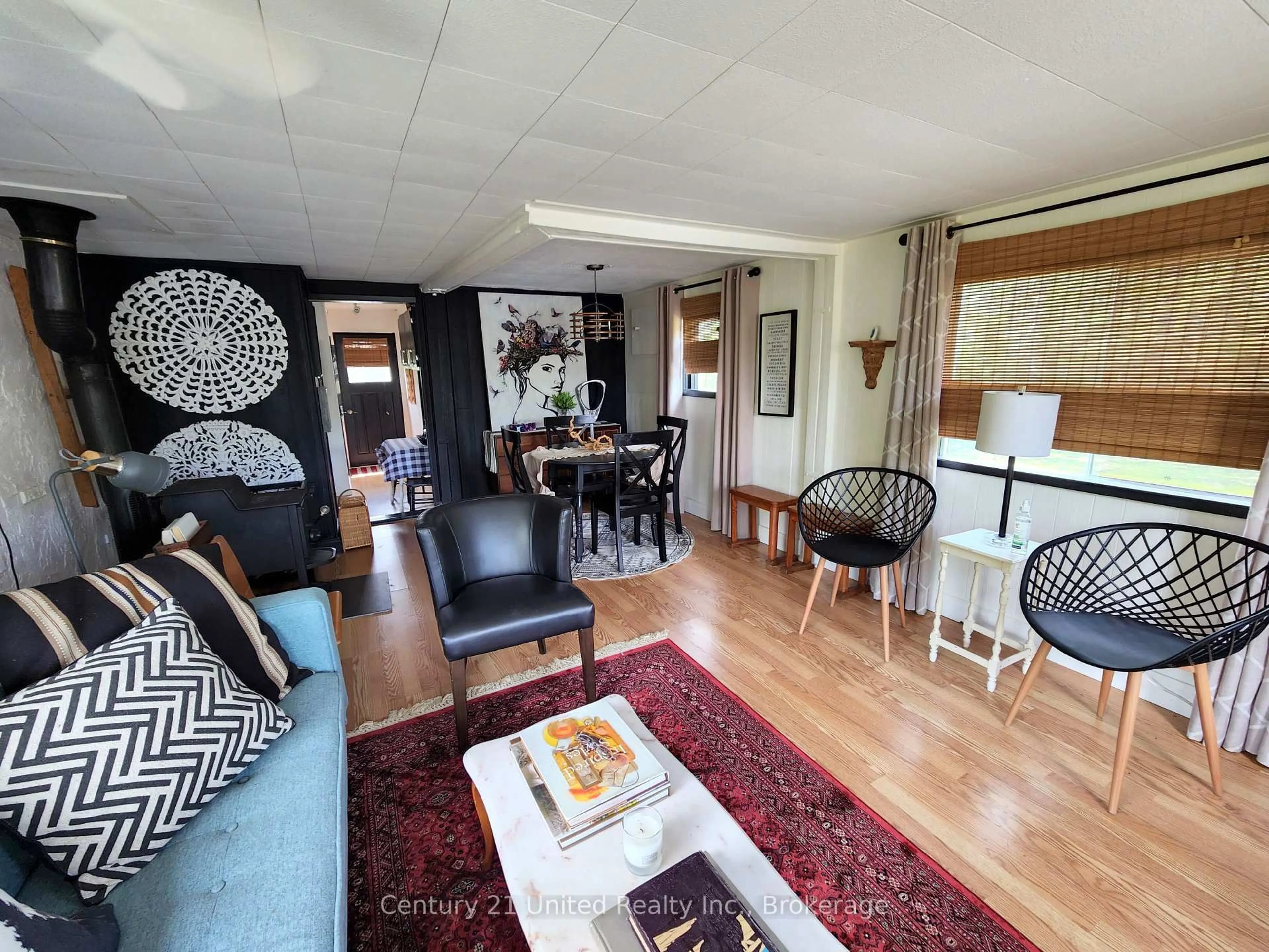 Living room with furniture, unknown for 3402 Island 340, Trent Lakes Ontario K0L 1J0