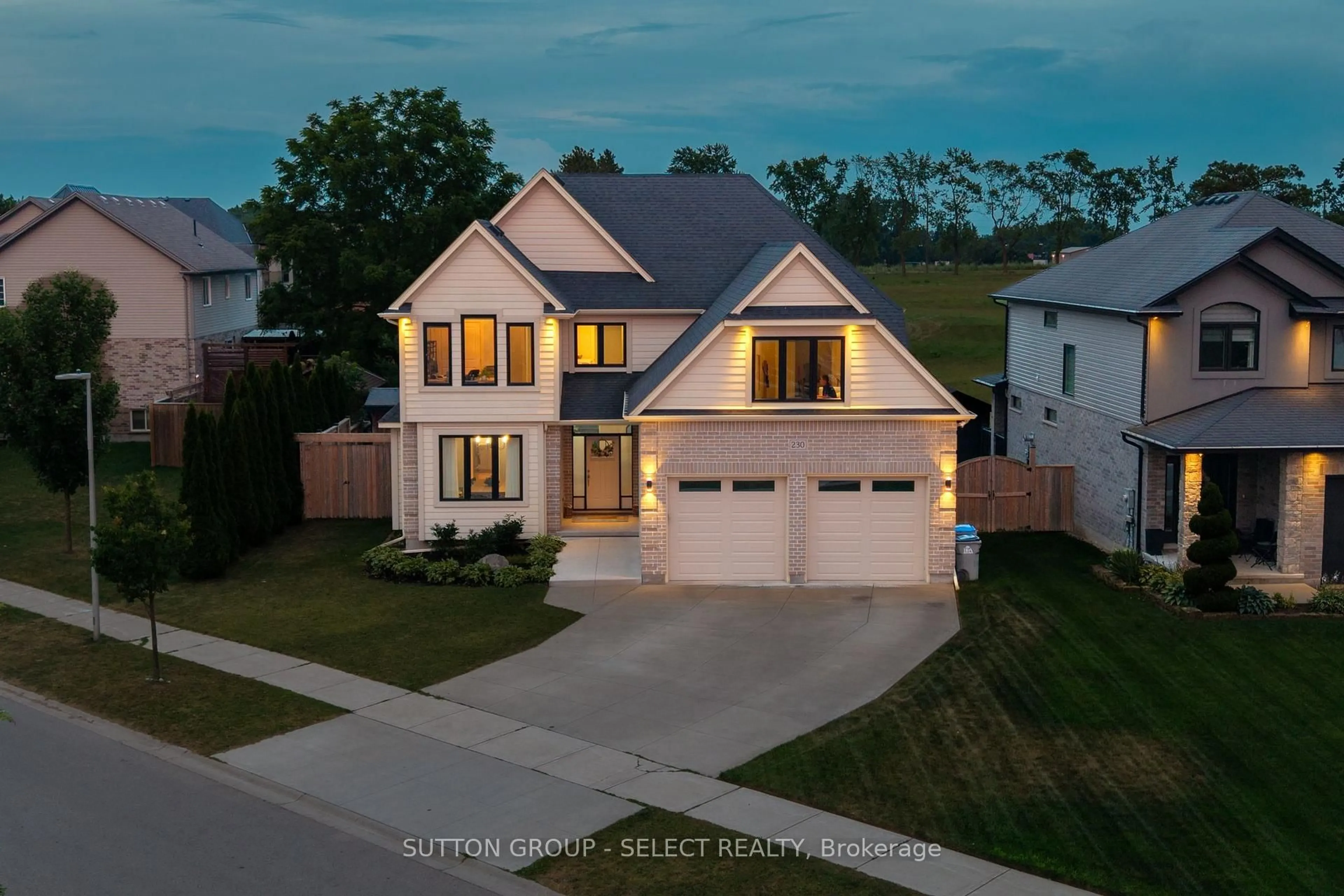 A pic from outside/outdoor area/front of a property/back of a property/a pic from drone, street for 230 Union Ave, Middlesex Centre Ontario N0L 1R0