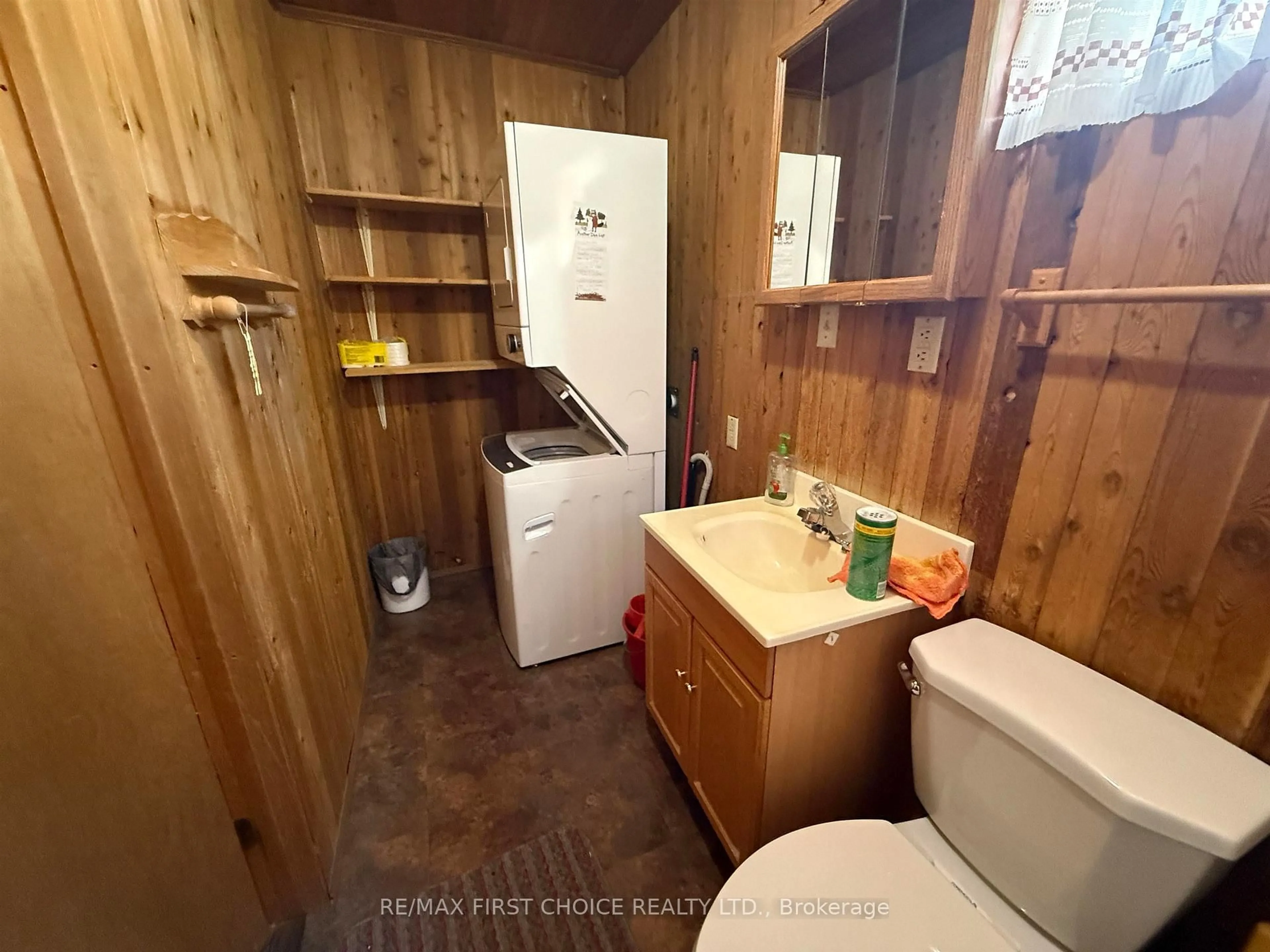 Standard bathroom, unknown for 143 Vermilion Bay St, Machin Ontario P0V 2V0
