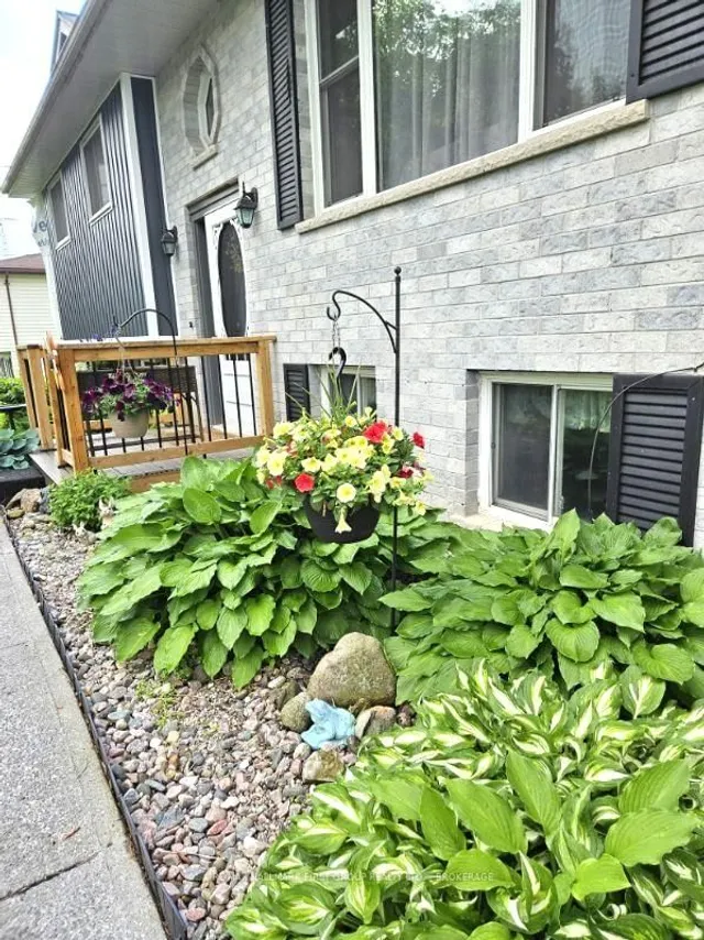 2220 County 11 Rd, Greater Napanee 4
