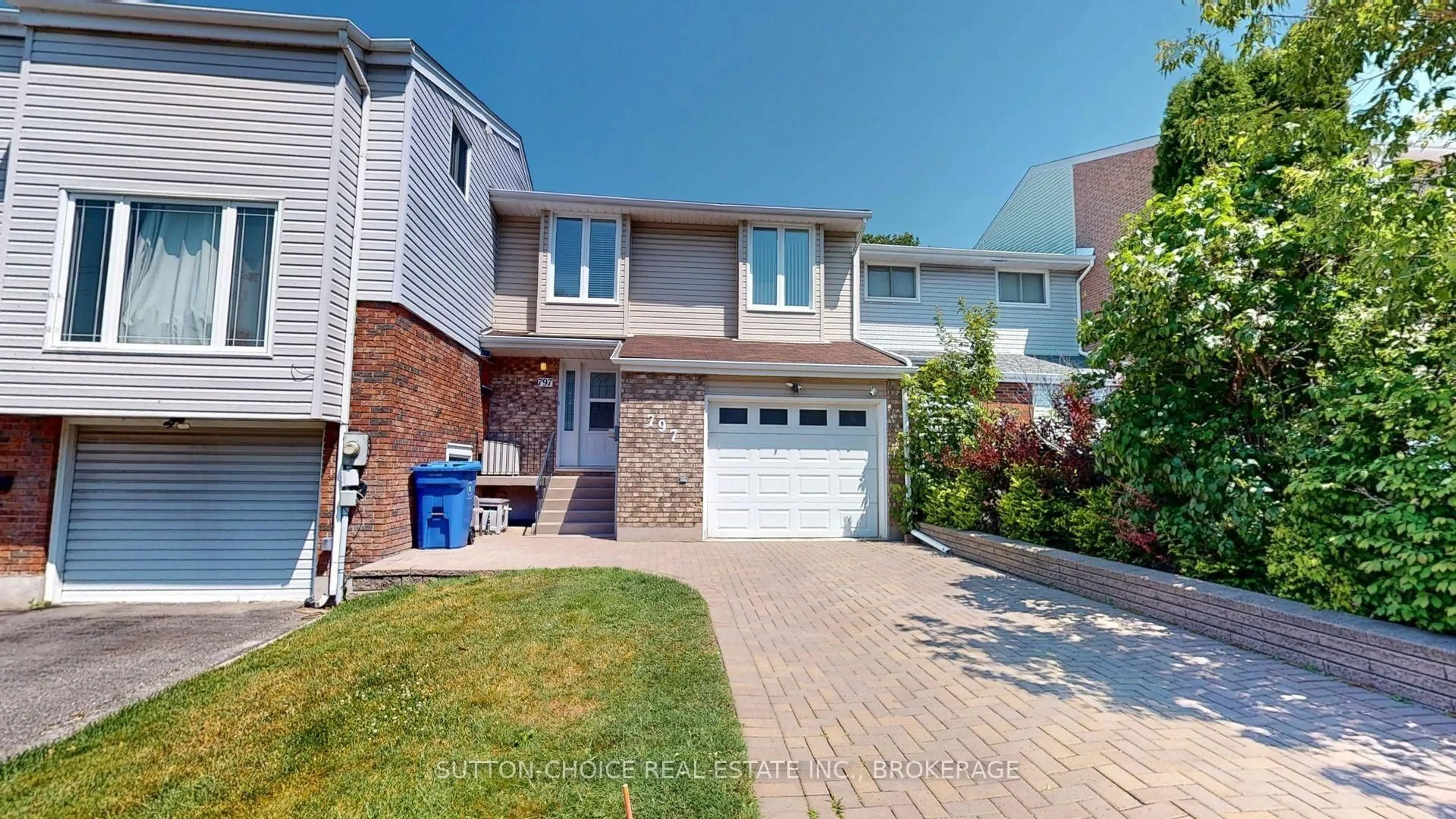 Home with brick exterior material, street for 797 Birchwood Rd, North Bay Ontario P1B 4T7
