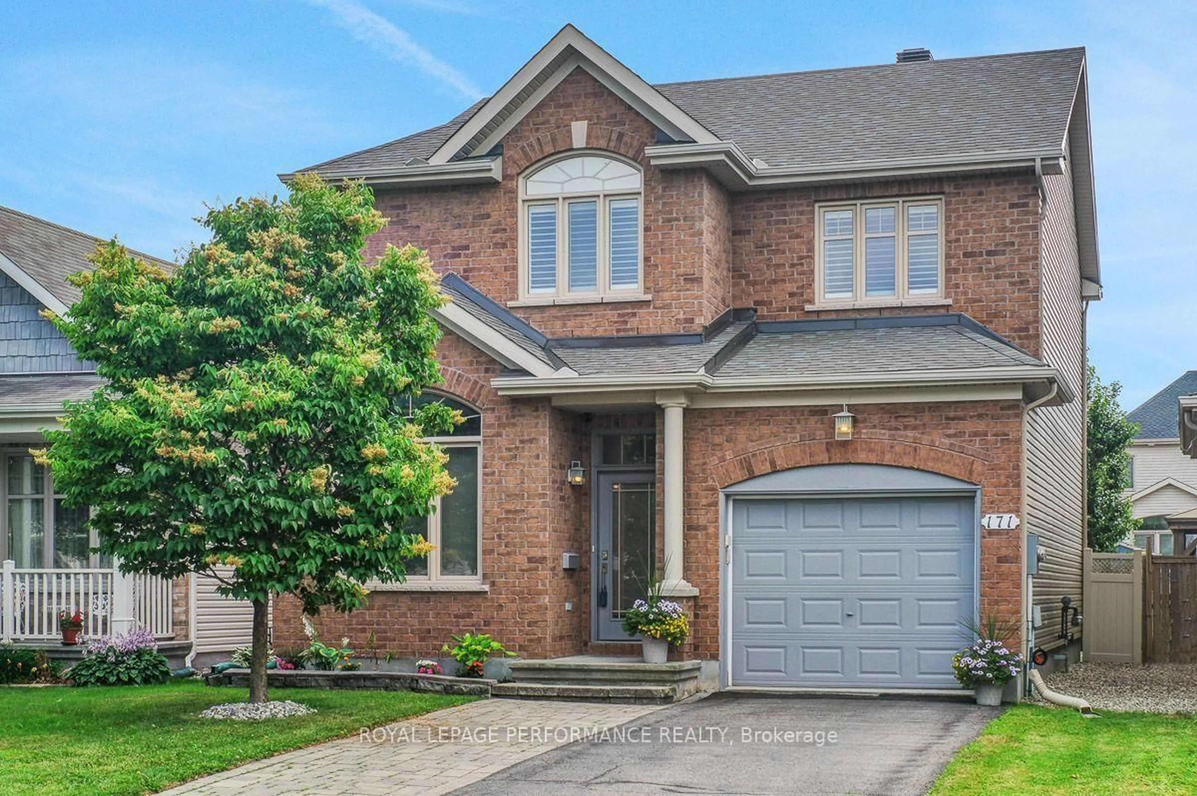 Home with brick exterior material, street for 171 Trail Side Circ, Orleans Ontario K4A 5B4
